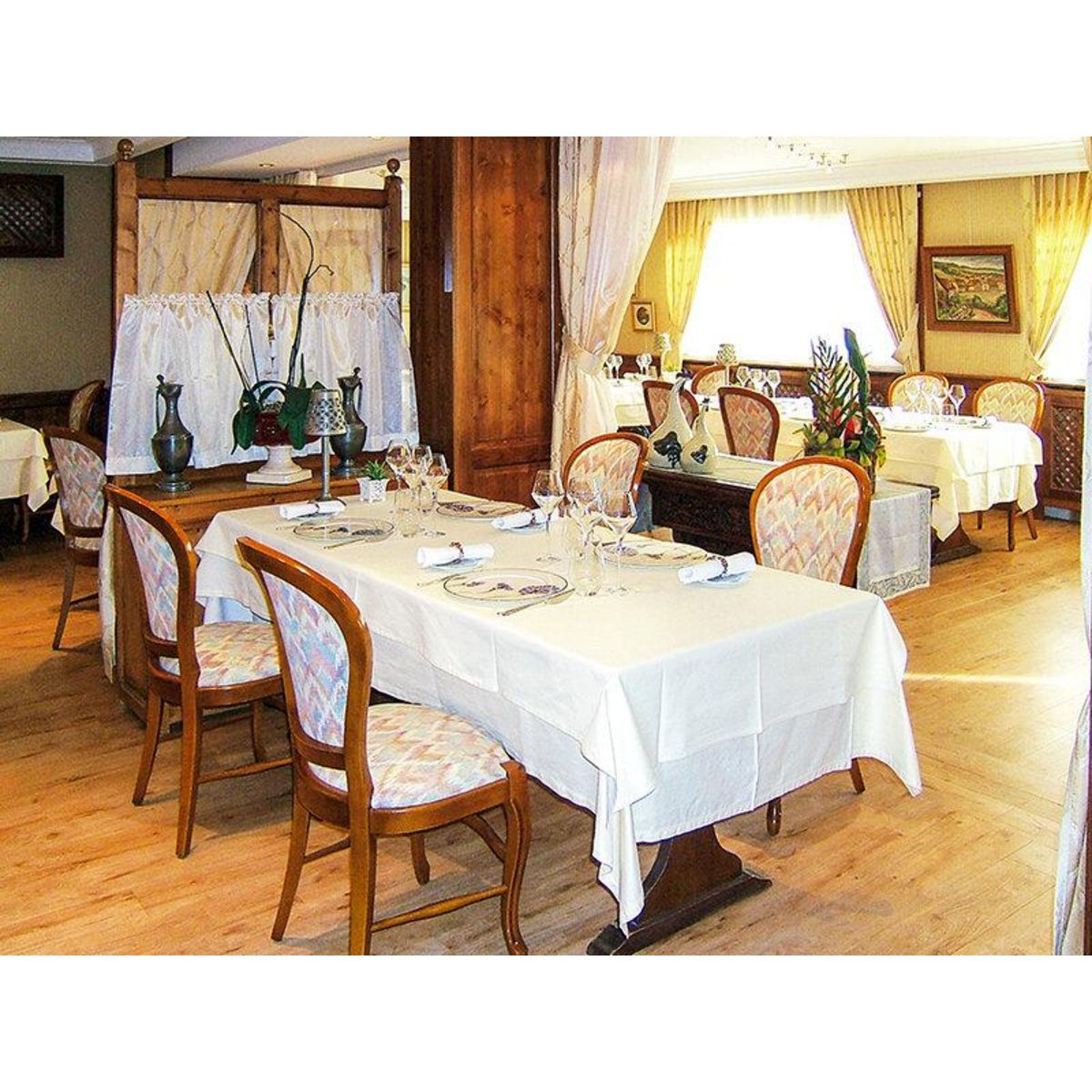 Smartbox Adresses gastronomiques : menu Chamasol 3 plats au restaurant Mon Plaisir près de Montbéliard - Coffret Cadeau Gastronomie