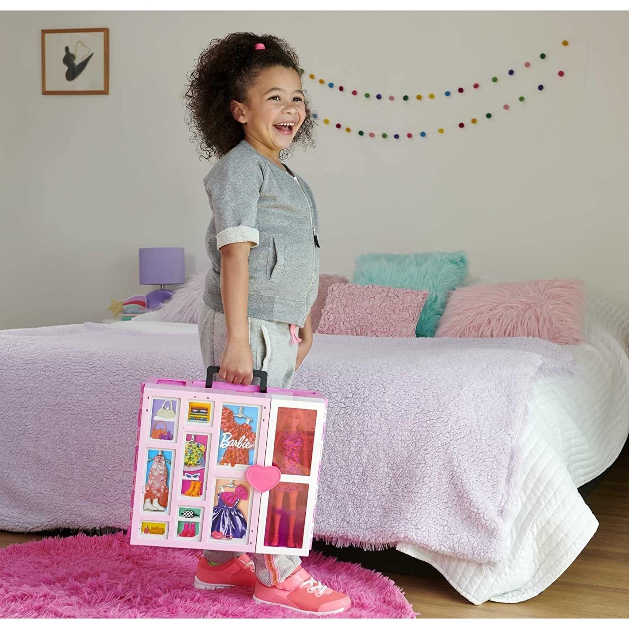 Voir la diapositive 6 : MATTEL Dressing Barbie Mattel rose avec accessoires