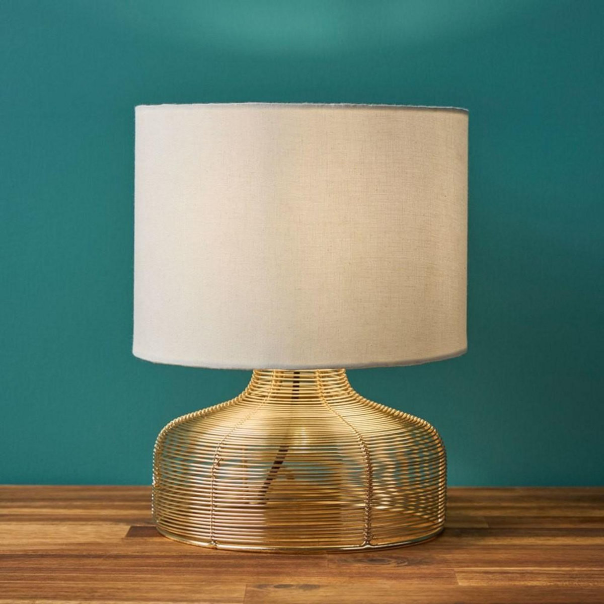 OSTARIA Lampe en métal doré avec abat-jour blanc