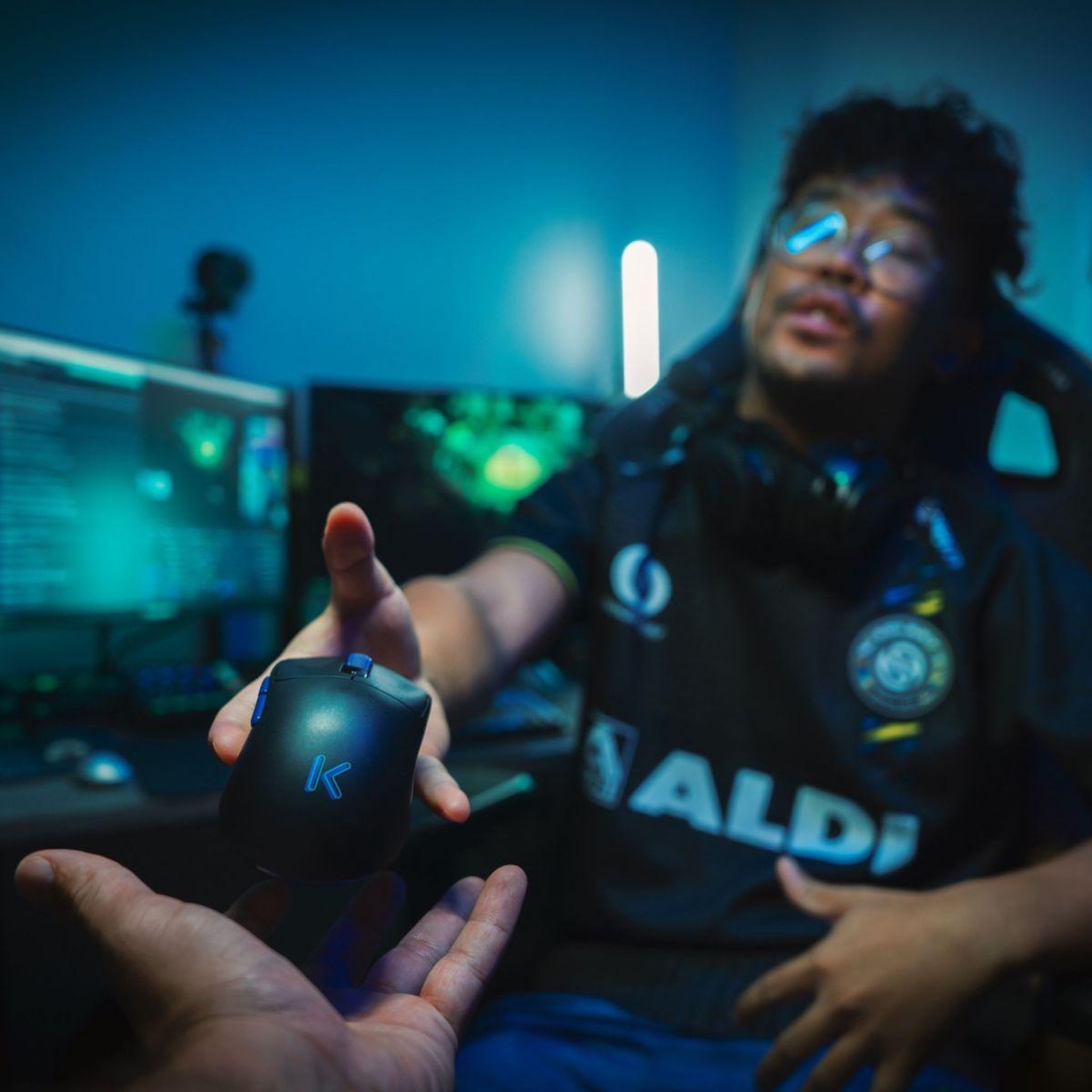 Voir la diapositive 5 : SKILLKORP Souris gamer sans fil m20 noir ultimate 1k
