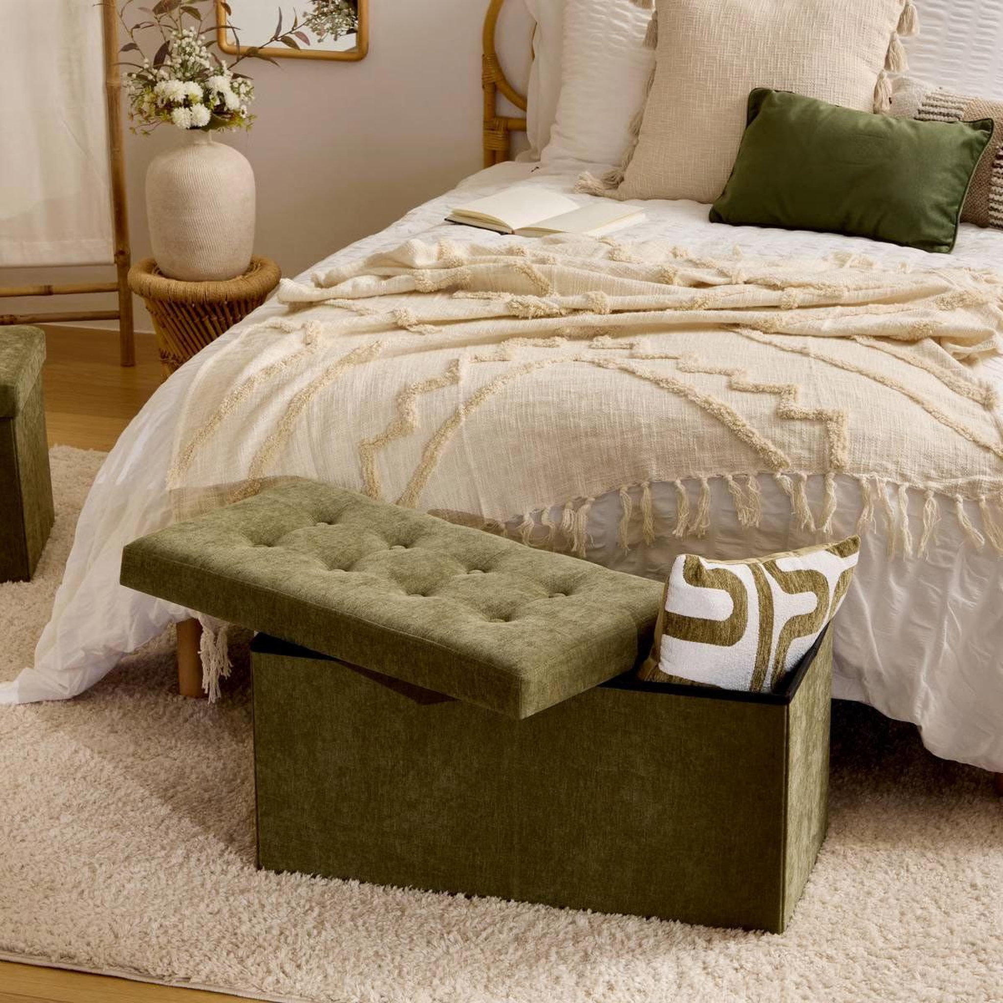Voir la diapositive 4 : ATMOSPHERA Banquette pliable velours  lysandre  76cm kaki