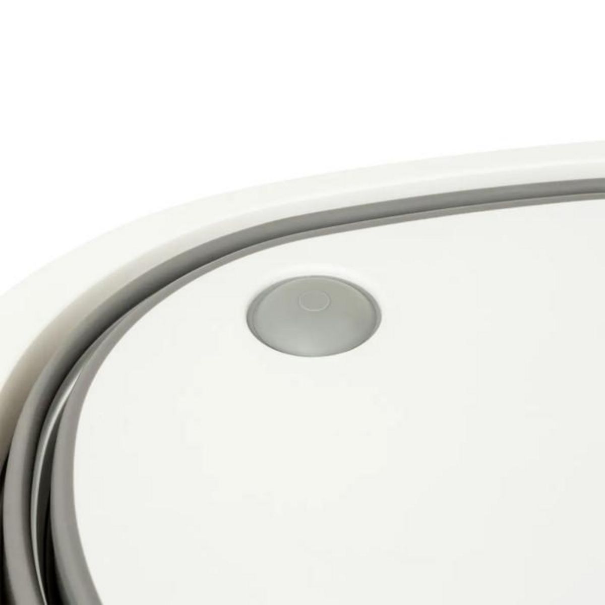 FIVE Bassine Avec Bouchon Vidange  Rétractable  8L Blanc