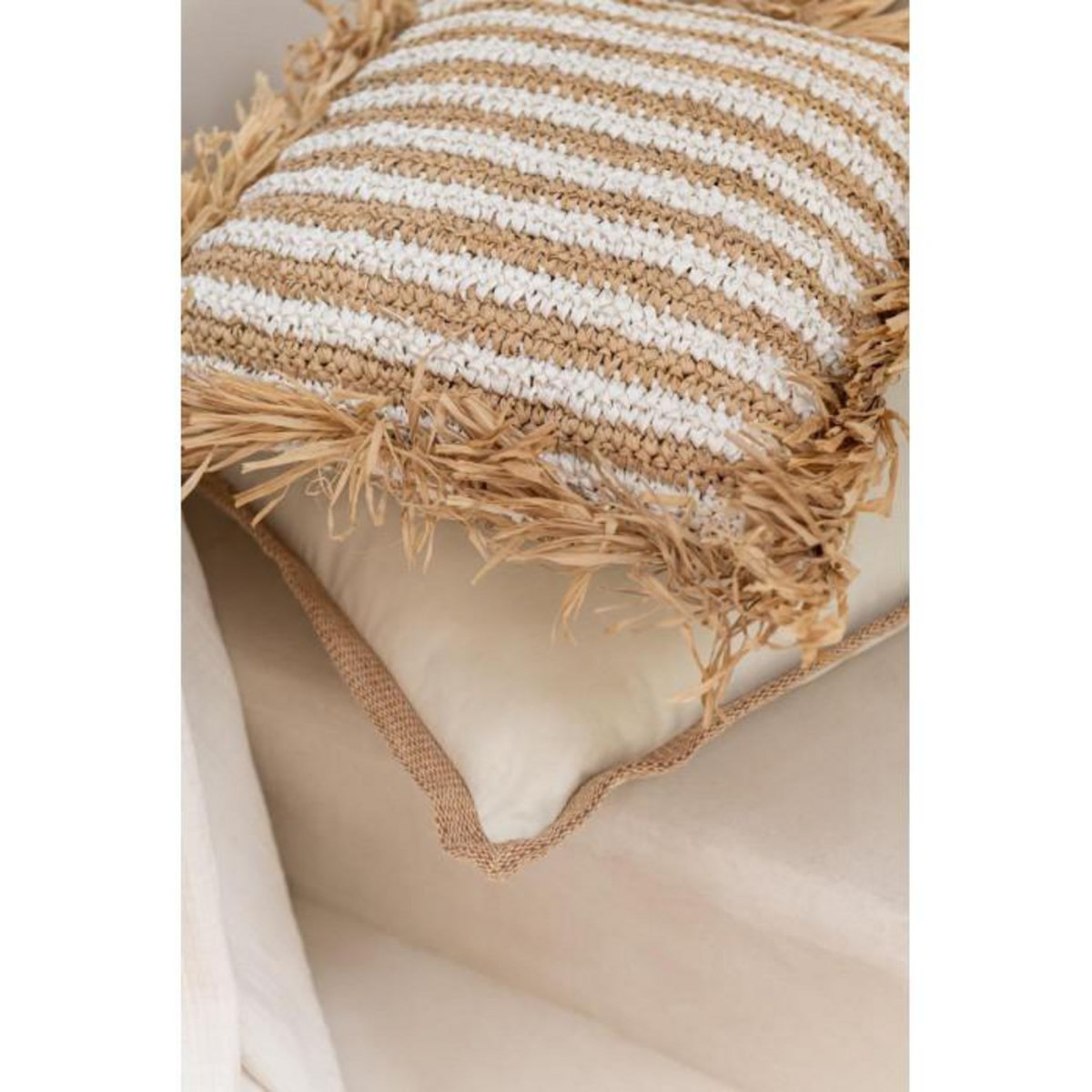 Paris Prix Coussin Déco à Franges  Bali  45x45cm Naturel