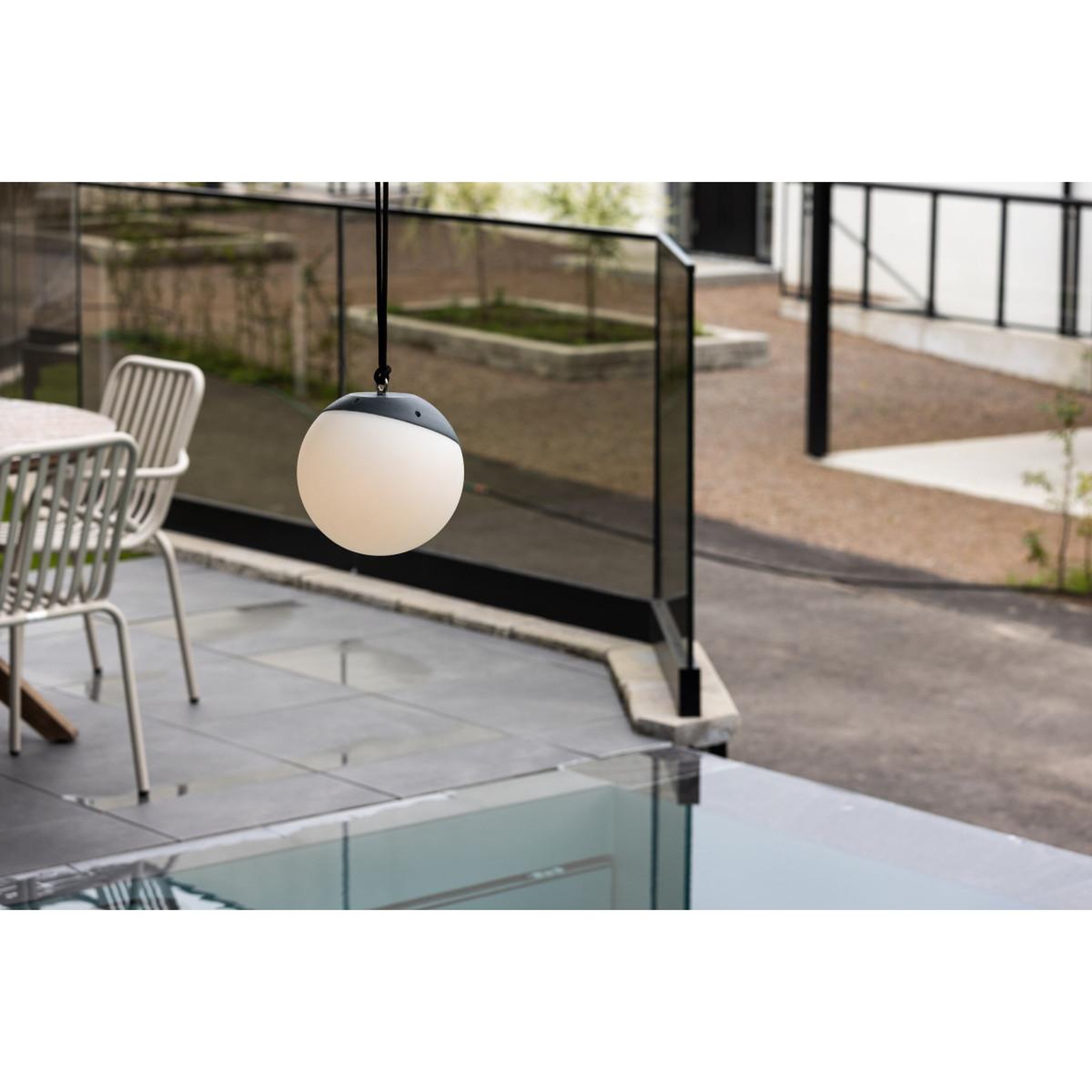 Voir la diapositive 6 : Paris Prix Lampe Suspension d'Extérieur à LED  Doris  20cm Noir