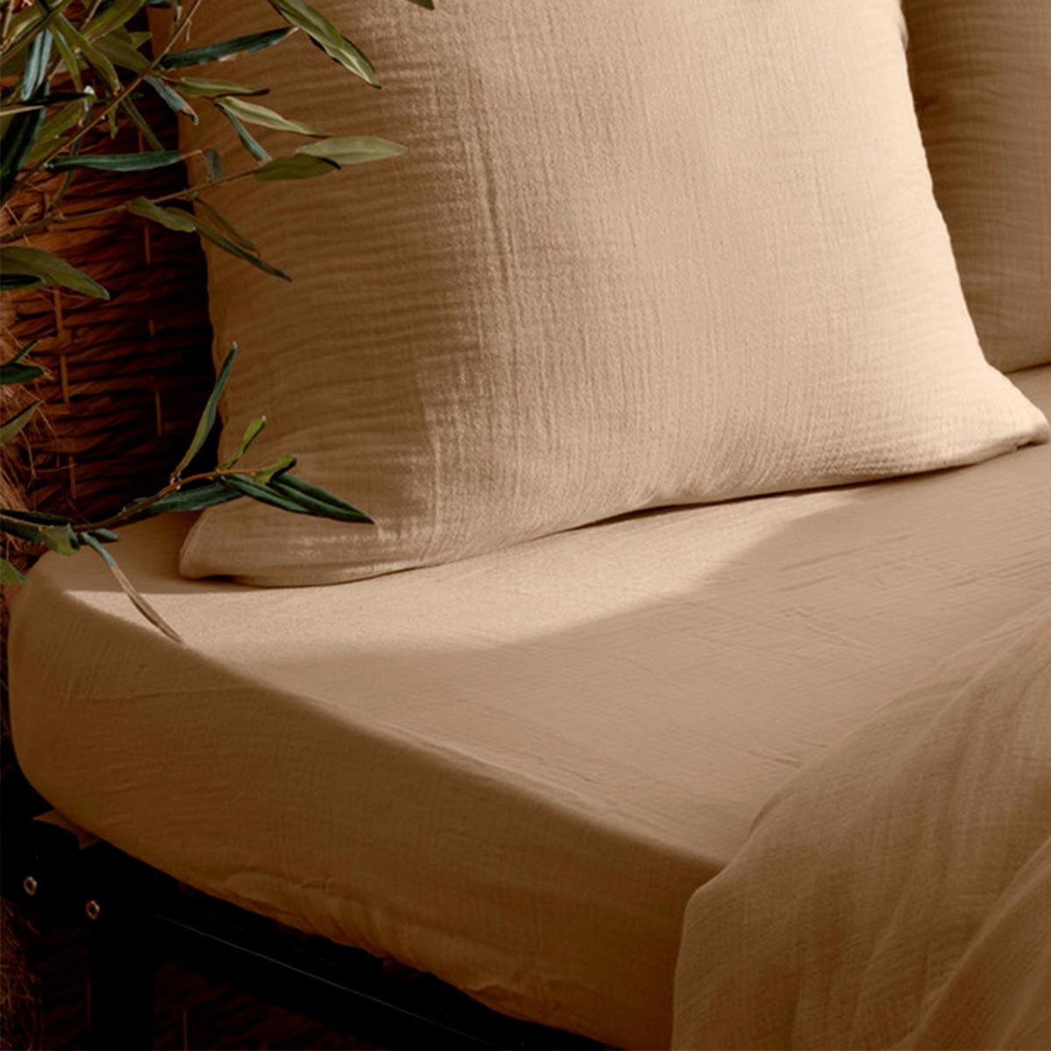 Voir la diapositive 3 : ATMOSPHERA Drap housse en gaze de coton  flora  160x200cm beige lin