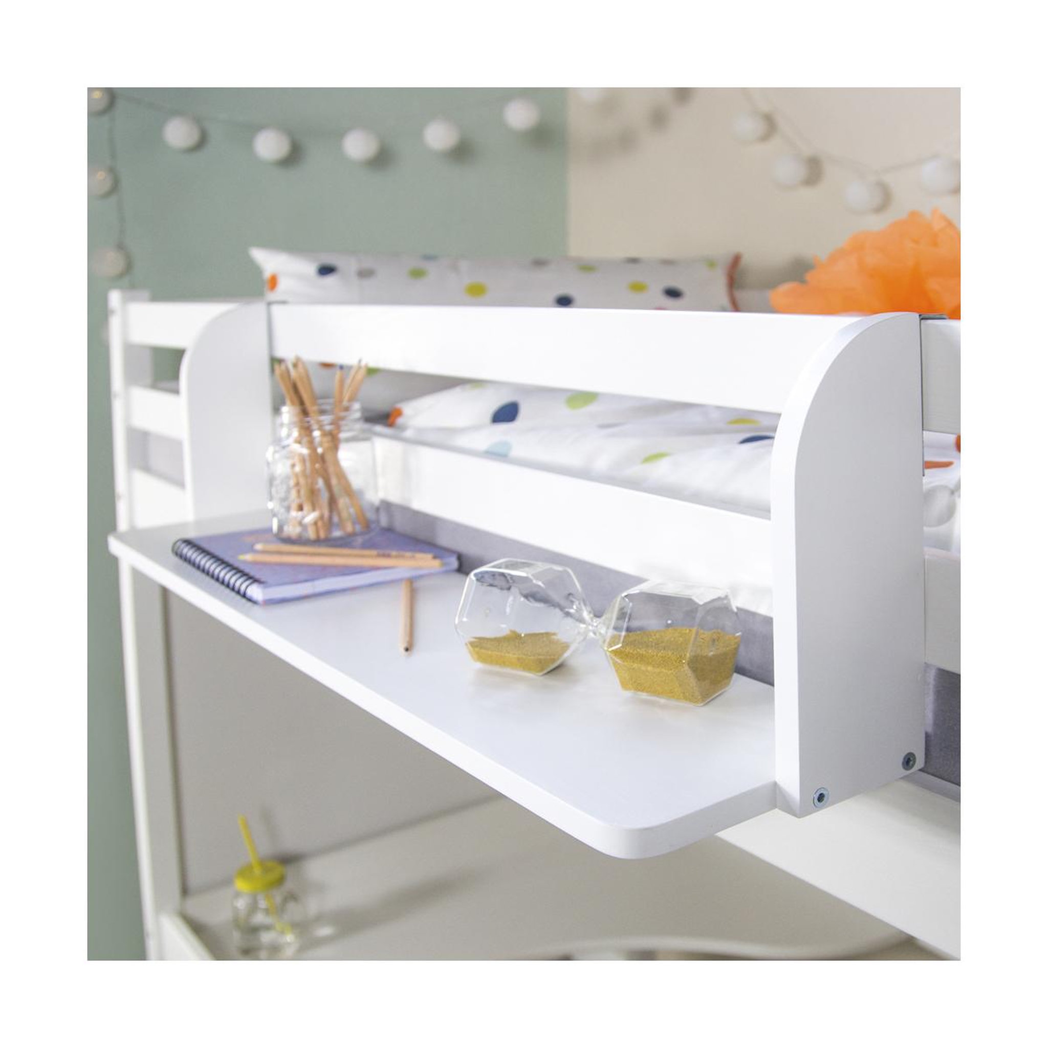 Voir la diapositive 2 : HomeStyle4U Etagère suspendue blanche en bois 83cm à fixer à un lit