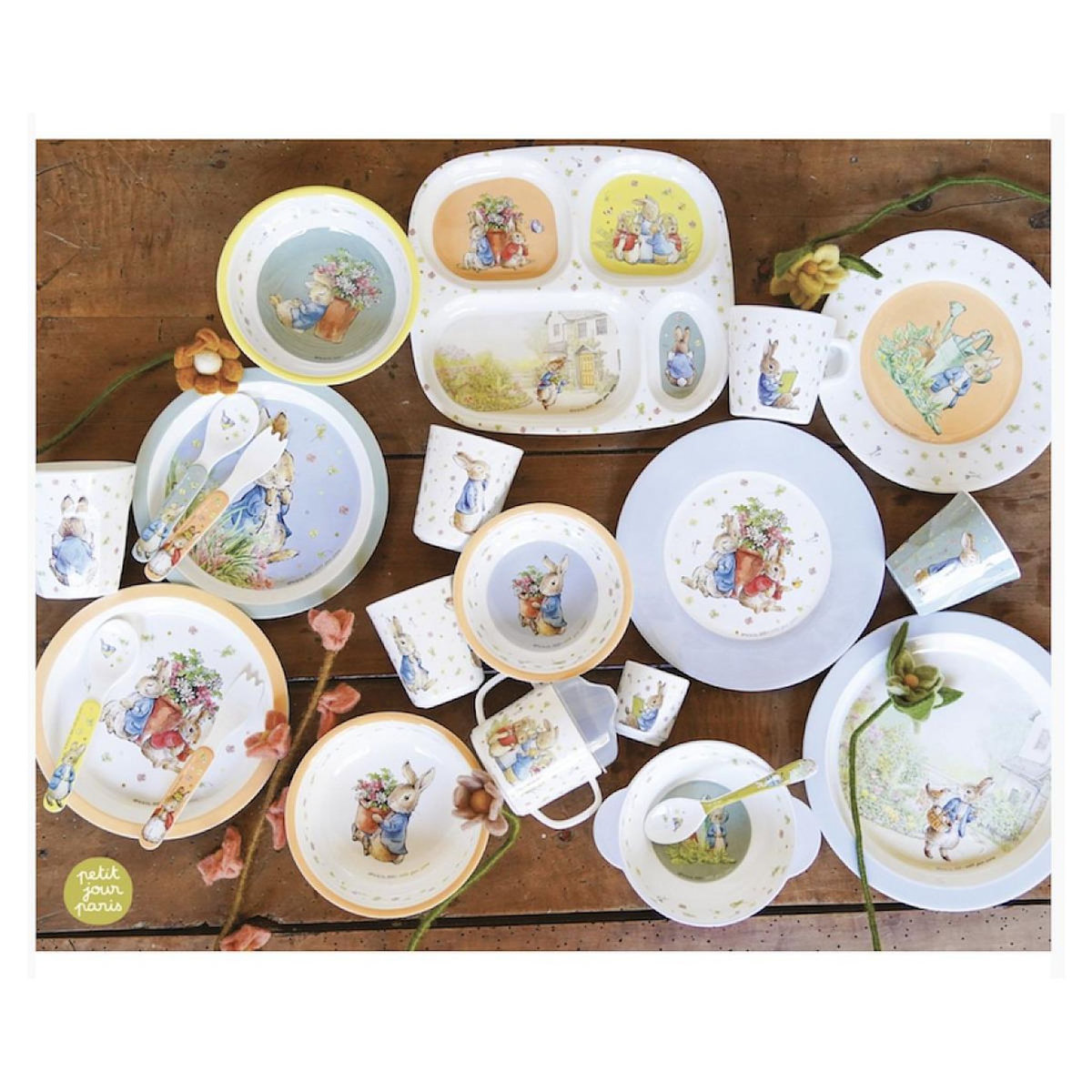 Petit Jour Assiette bébé Pierre Lapin abricot 18cm