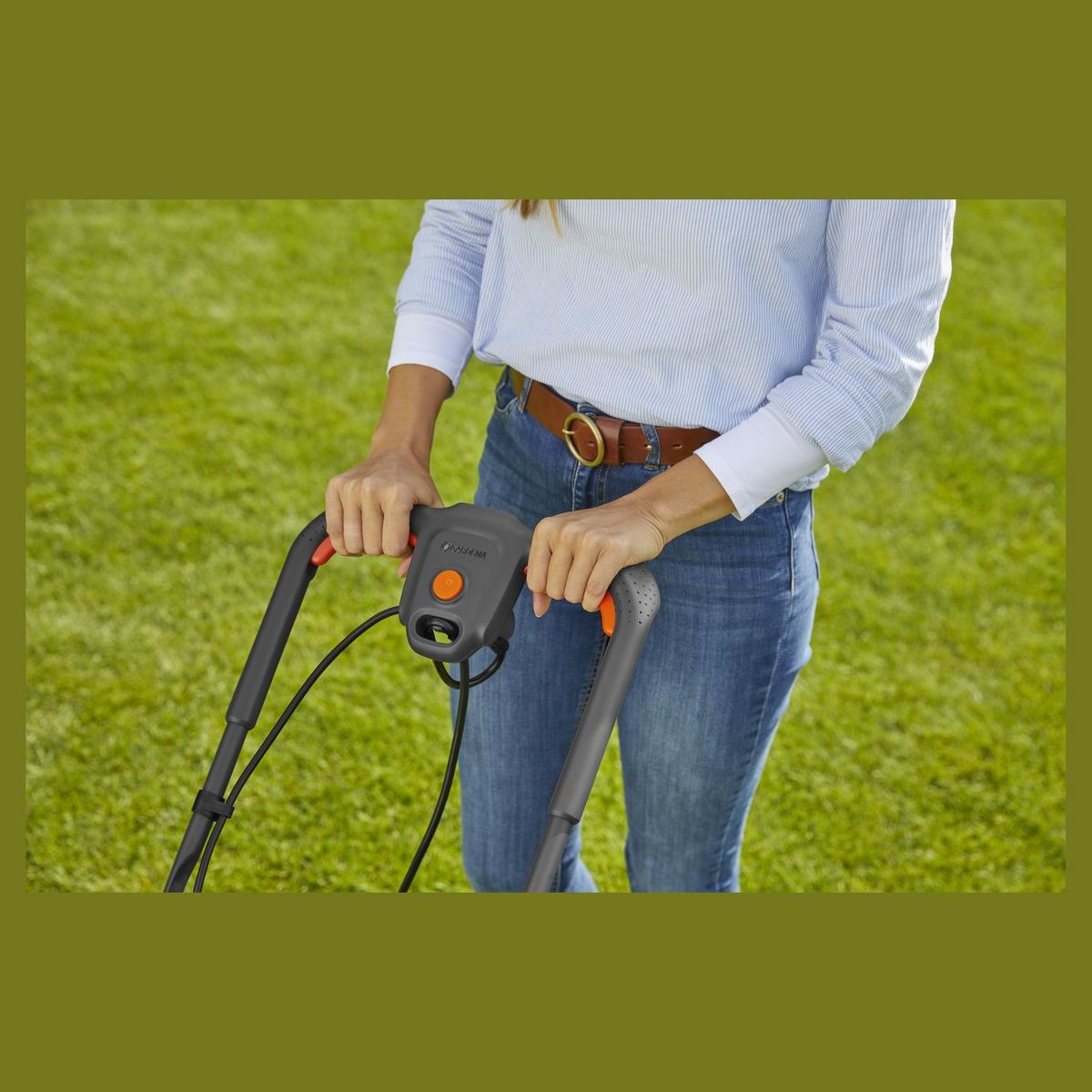 GARDENA Tondeuse électrique  - 1200W - Coupe 32cm - POWERMAX 