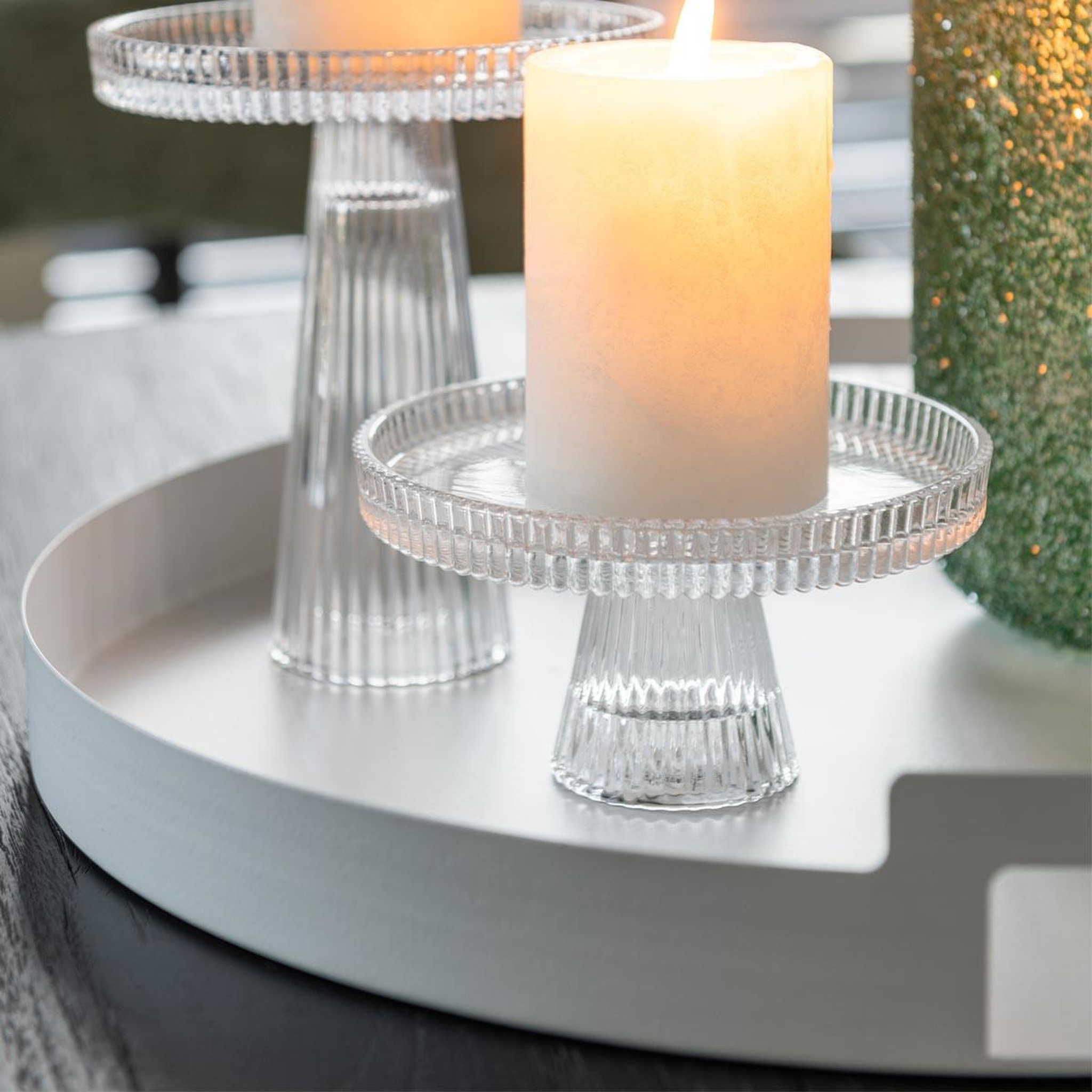 Voir la diapositive 4 : J-LINE Lot de 3 plateaux en métal  mathew  45cm blanc