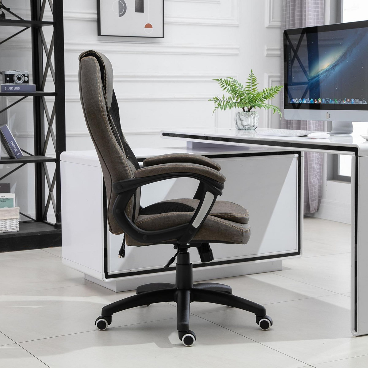 HOMCOM HOMCOM Fauteuil de bureau manager massant hauteur réglable pivotant 360° polyester PU gris brun surpiqûre orange