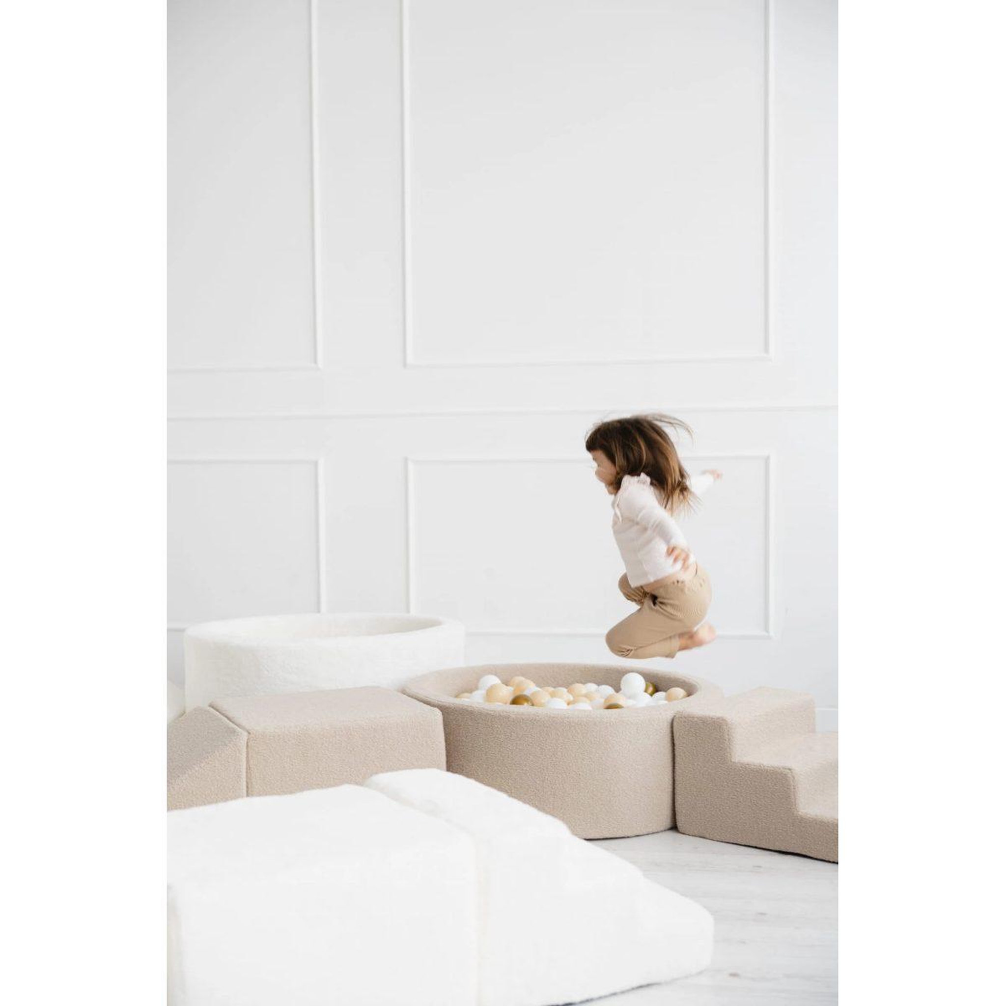 Voir la diapositive 5 : MONIO FOR KIDS Ensemble 3 modules en mousse et piscine à balles 90 x 30 cm avec 200 balles — Blanc