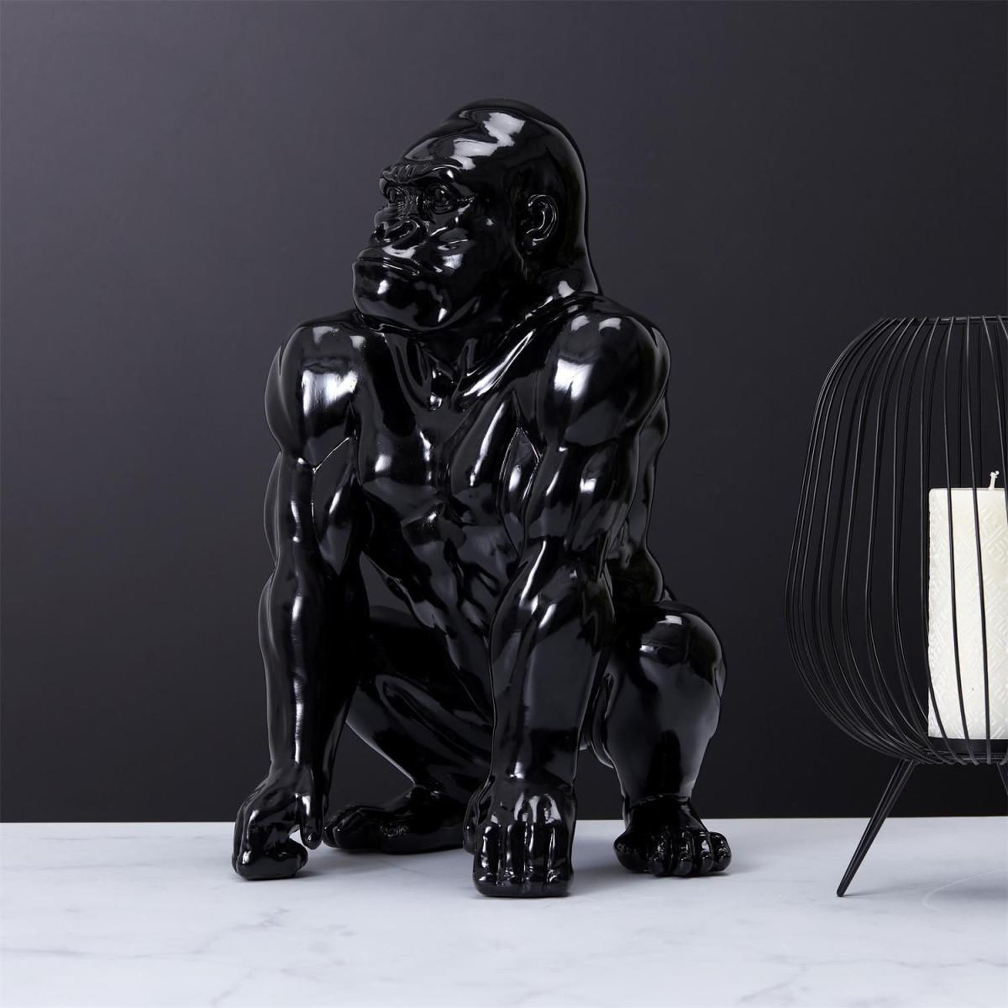 Voir la diapositive 3 : The Home Deco Factory Statuette déco gorille  sculpture  46cm noir