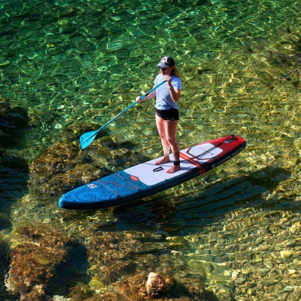 SIMPLE PADDLE Paddle gonflable OCEAN 10'6 (320 X 76 X 15 Cm) avec Pagaie, Siège, Leash, Pompe, Pochette téléphone et Sac de transport