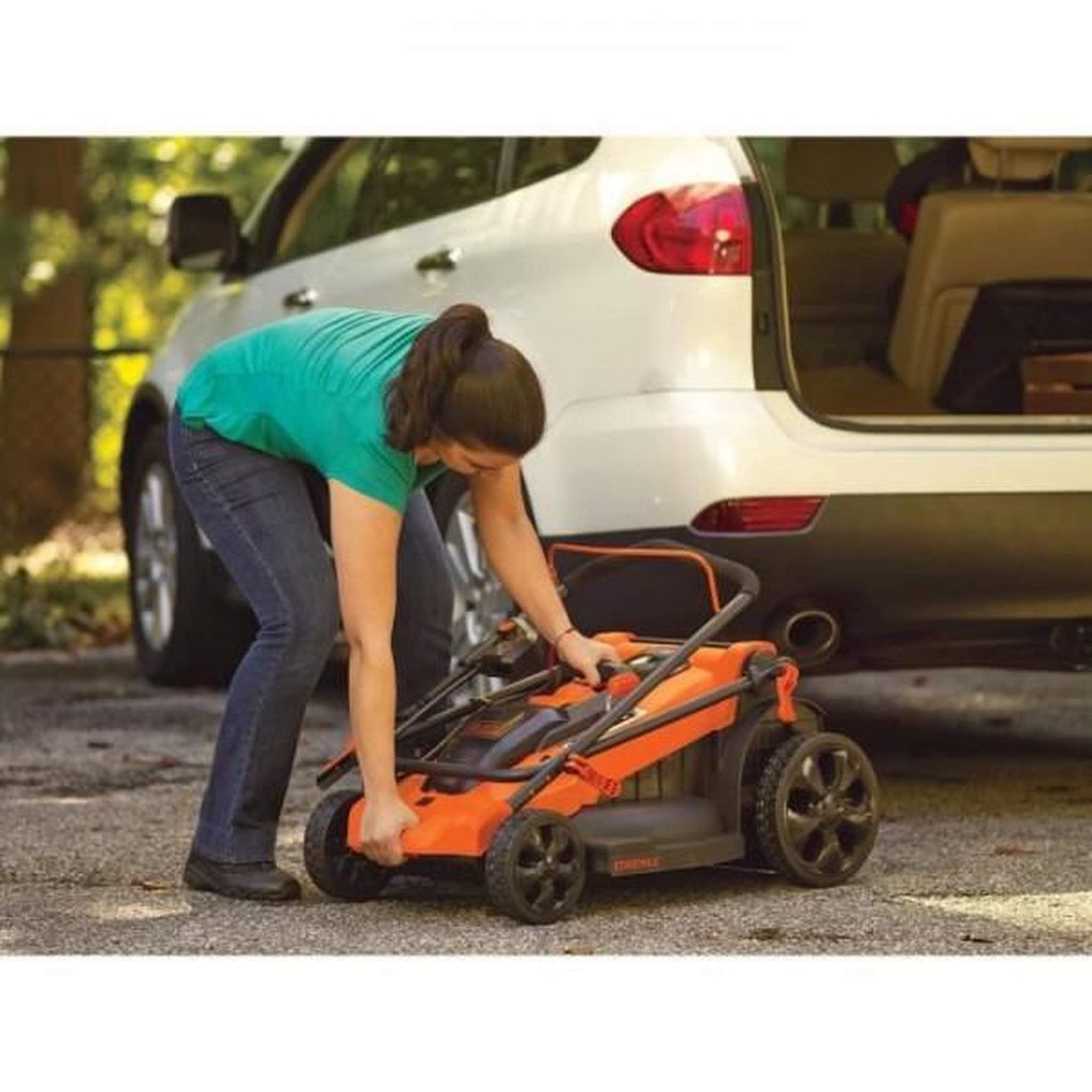 Voir la diapositive 3 : Black et Decker Tondeuse a Gazon   électrique 48cm LM2000-QS BLACK+DECKER - Fonction mulching, éjection latérale ou bac de ramassage souple 50L