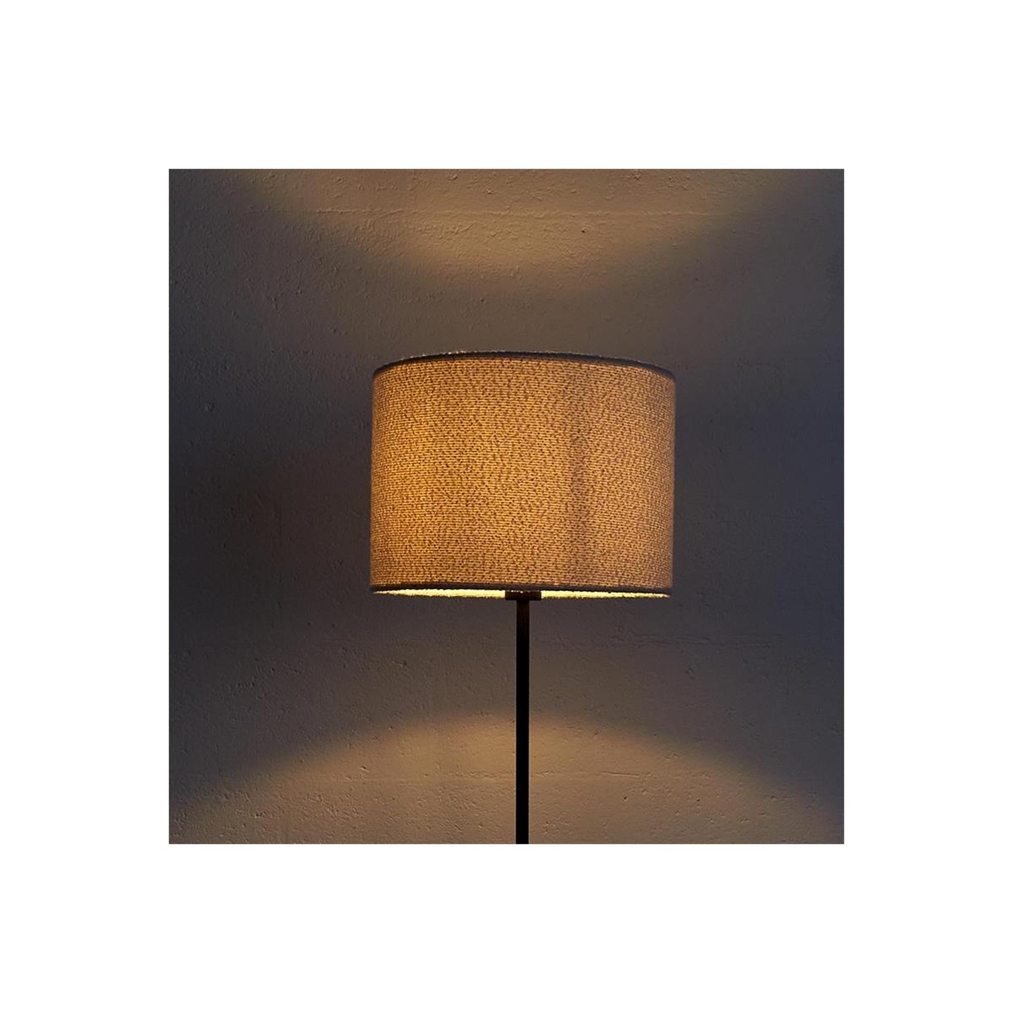 Voir la diapositive 5 : The Home Deco Factory Lampadaire design bouclette  natural  150cm noir