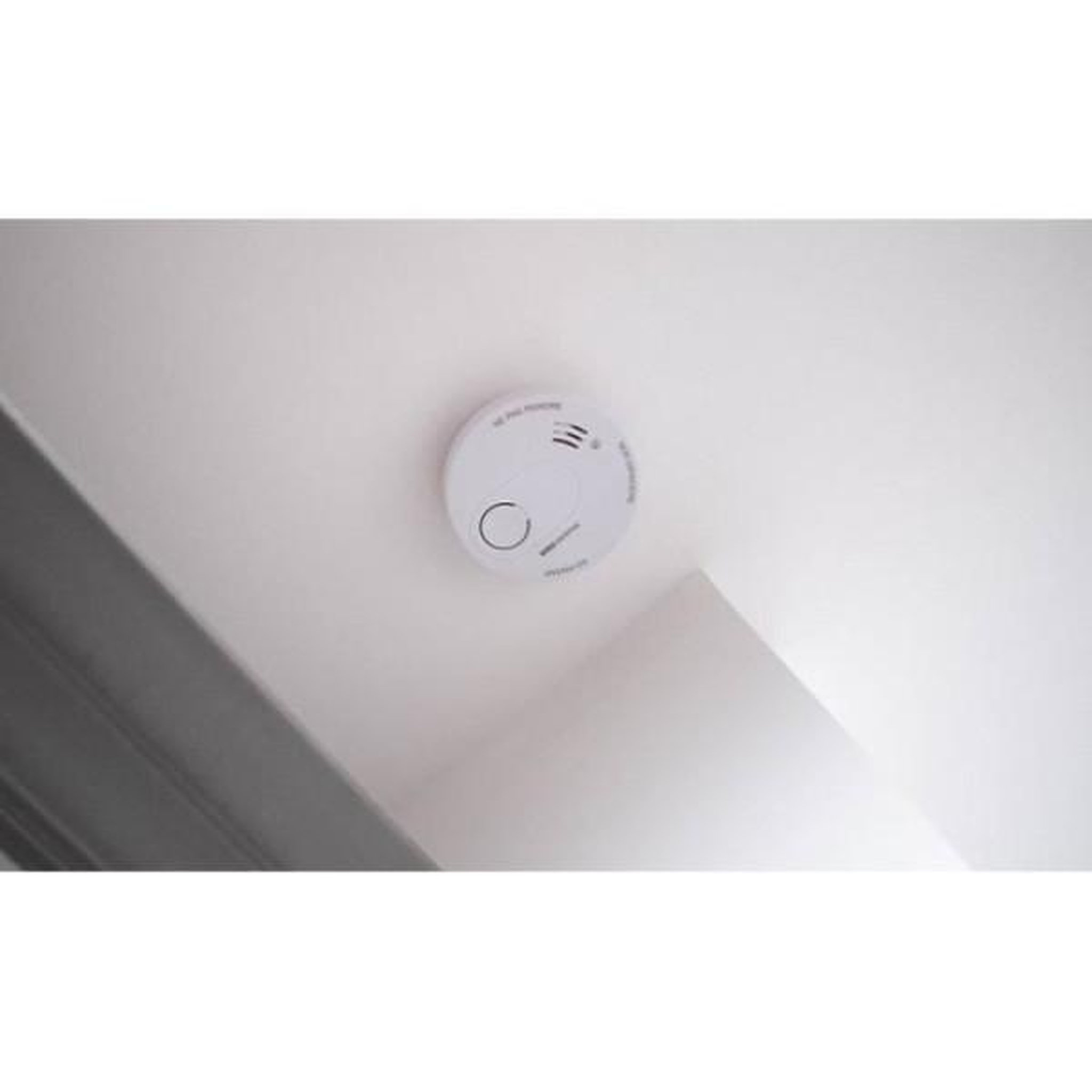 Voir la diapositive 3 : SCS SENTINEL Détecteur de fumée - SCS SENTINEL - DAAF SmokeAlarm - Garantie 10 ans