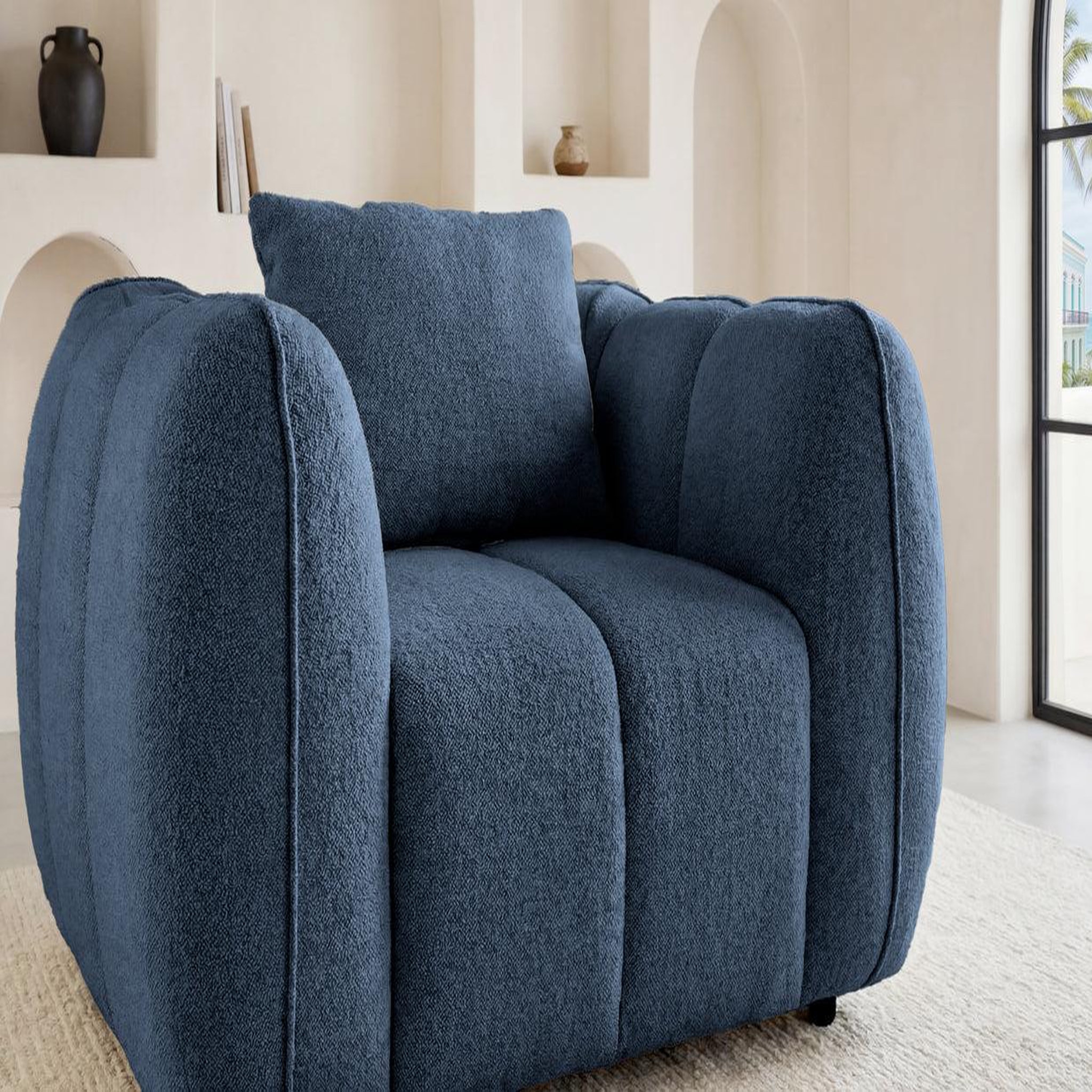 Voir la diapositive 4 : CASANOVA PARIS HAVANA - Fauteuil tissu lisse