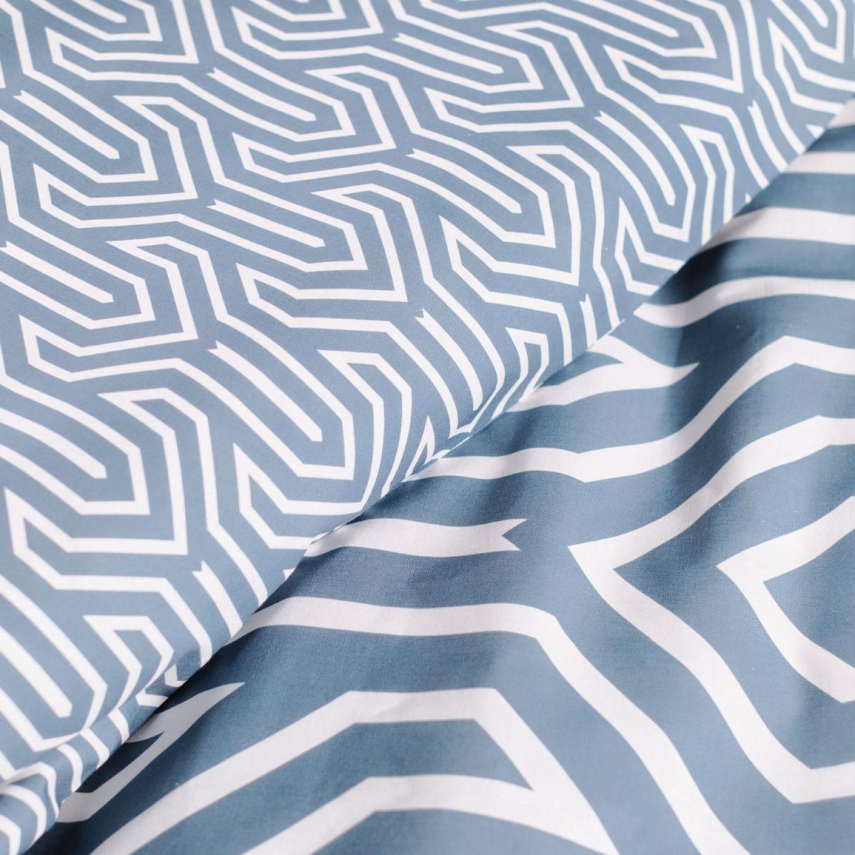 TODAY Parure housse de couette en coton 57 fils motif géométrique LÉNA