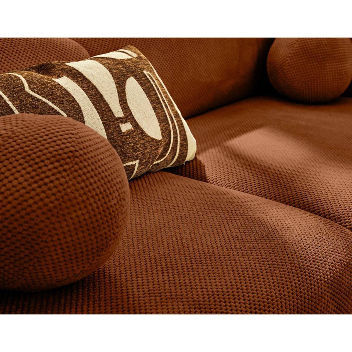 LISA DESIGN Charles - canapé droit 4 places en velours texturé