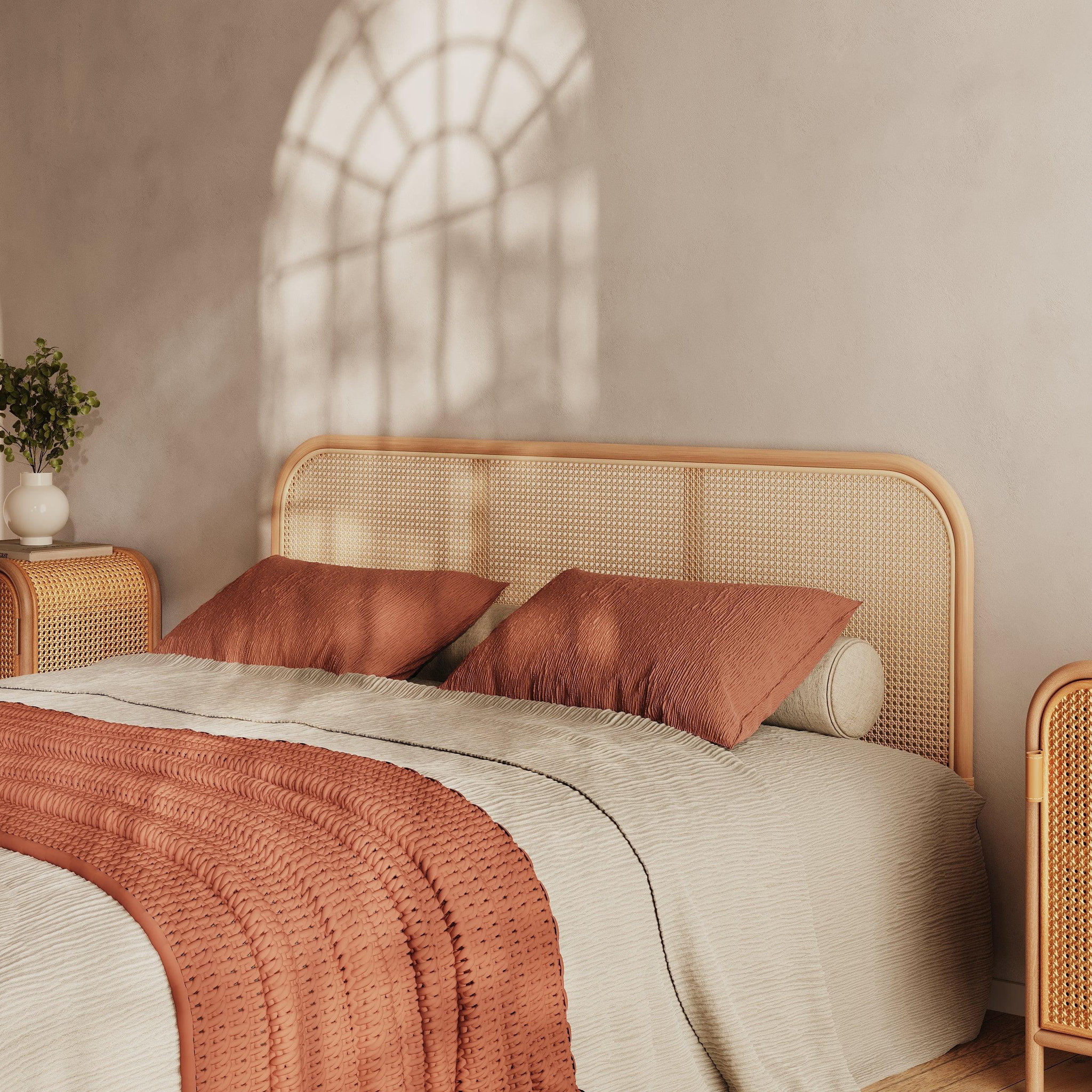 Voir la diapositive 2 : MAISON PAVANE Tête de lit en rotin et cannage 160 cm-naïra