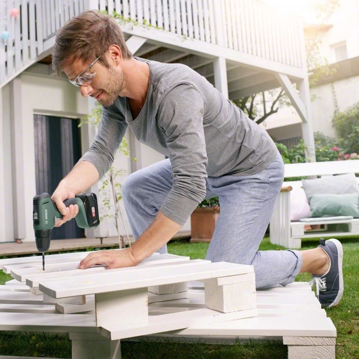 BOSCH Perceuse-visseuse sans fil Universal Drill 18 V