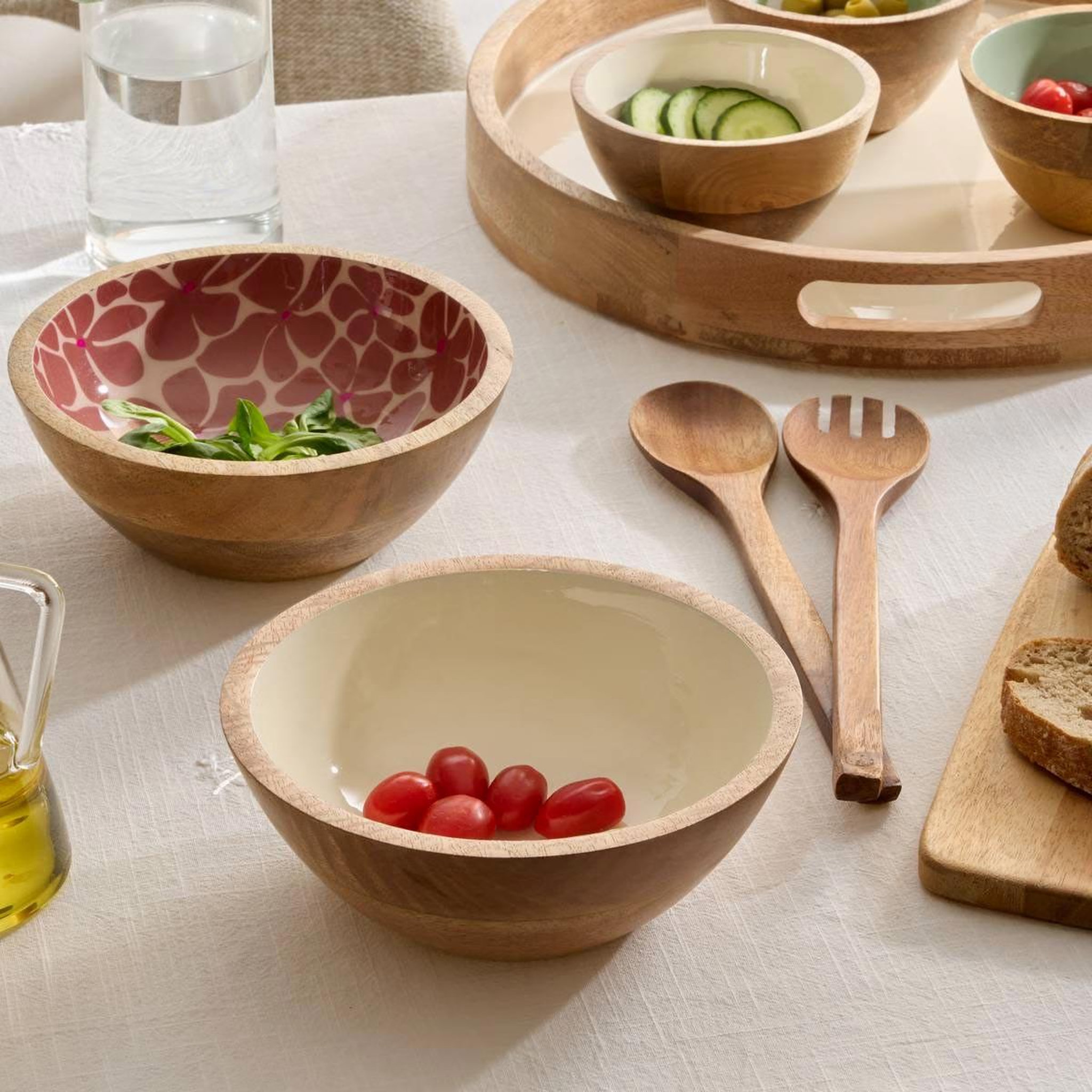 Voir la diapositive 2 : SECRET DE GOURMET Saladier en bois  inaya  25cm blanc