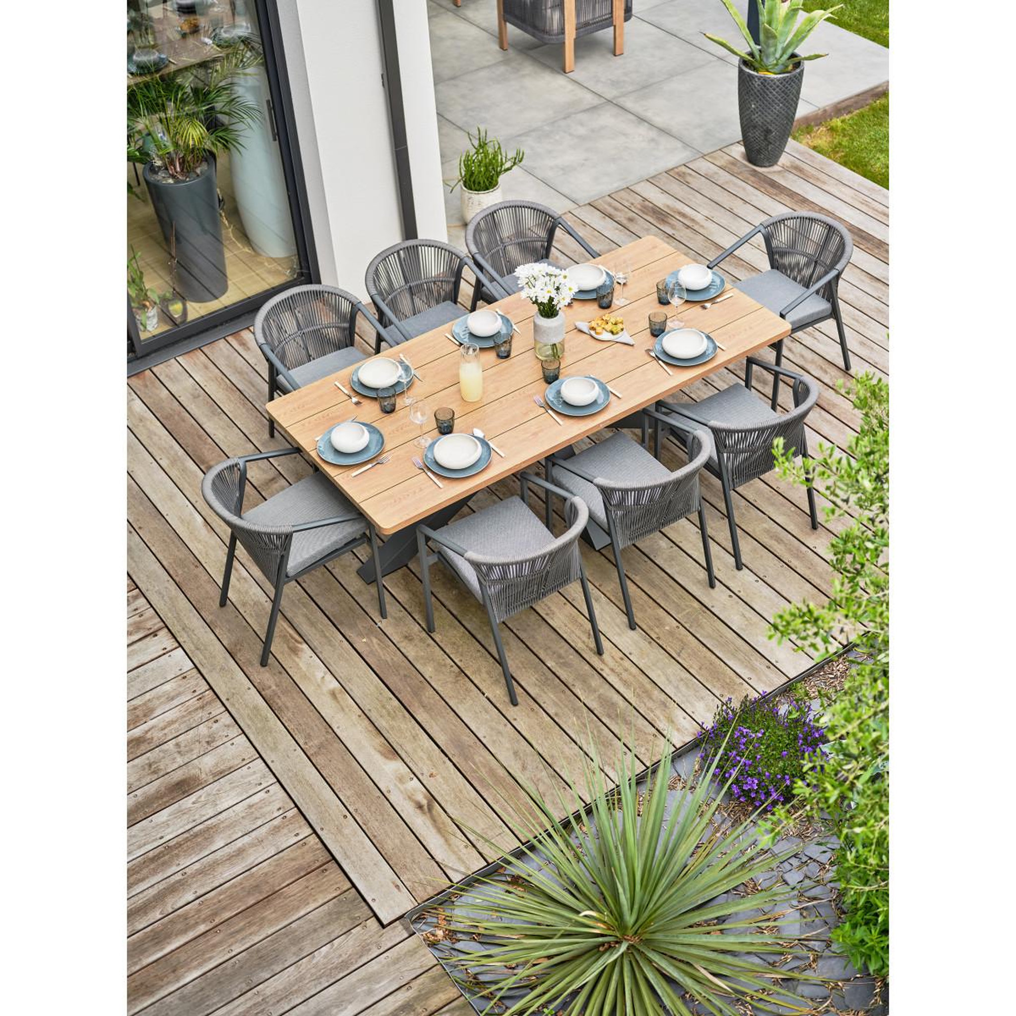 Voir la diapositive 3 : Paris Prix Ensemble table de jardin & 8 fauteuils  kelia & gambi  220cm anthracite