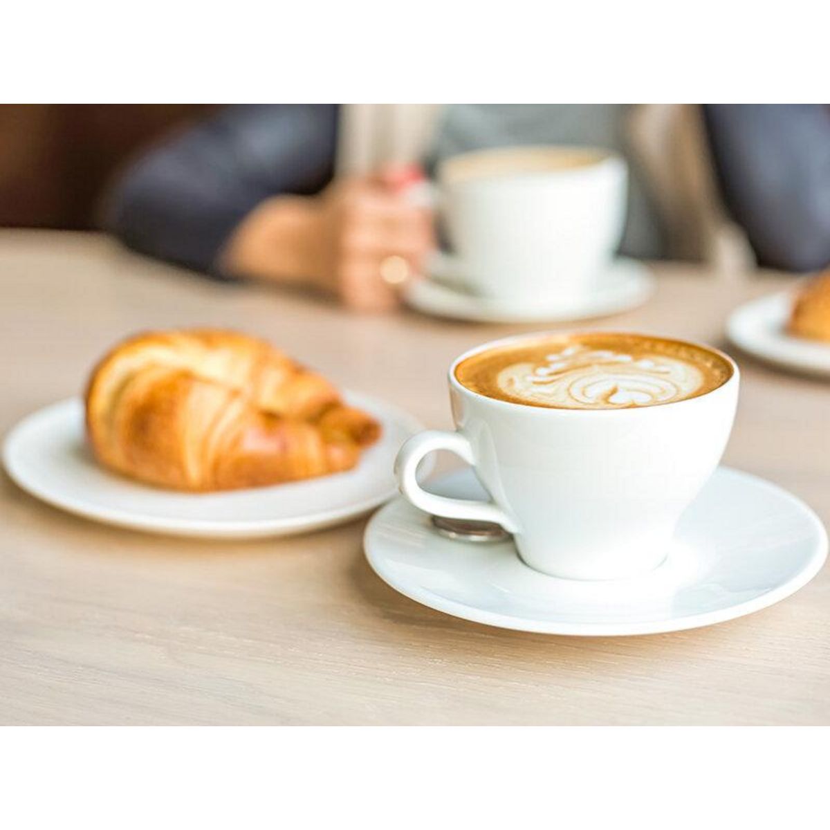 Smartbox Séjour avec dîner, accès au spa et soin de bien-être au Radiana Resort dans les Alpes - Coffret Cadeau Séjour