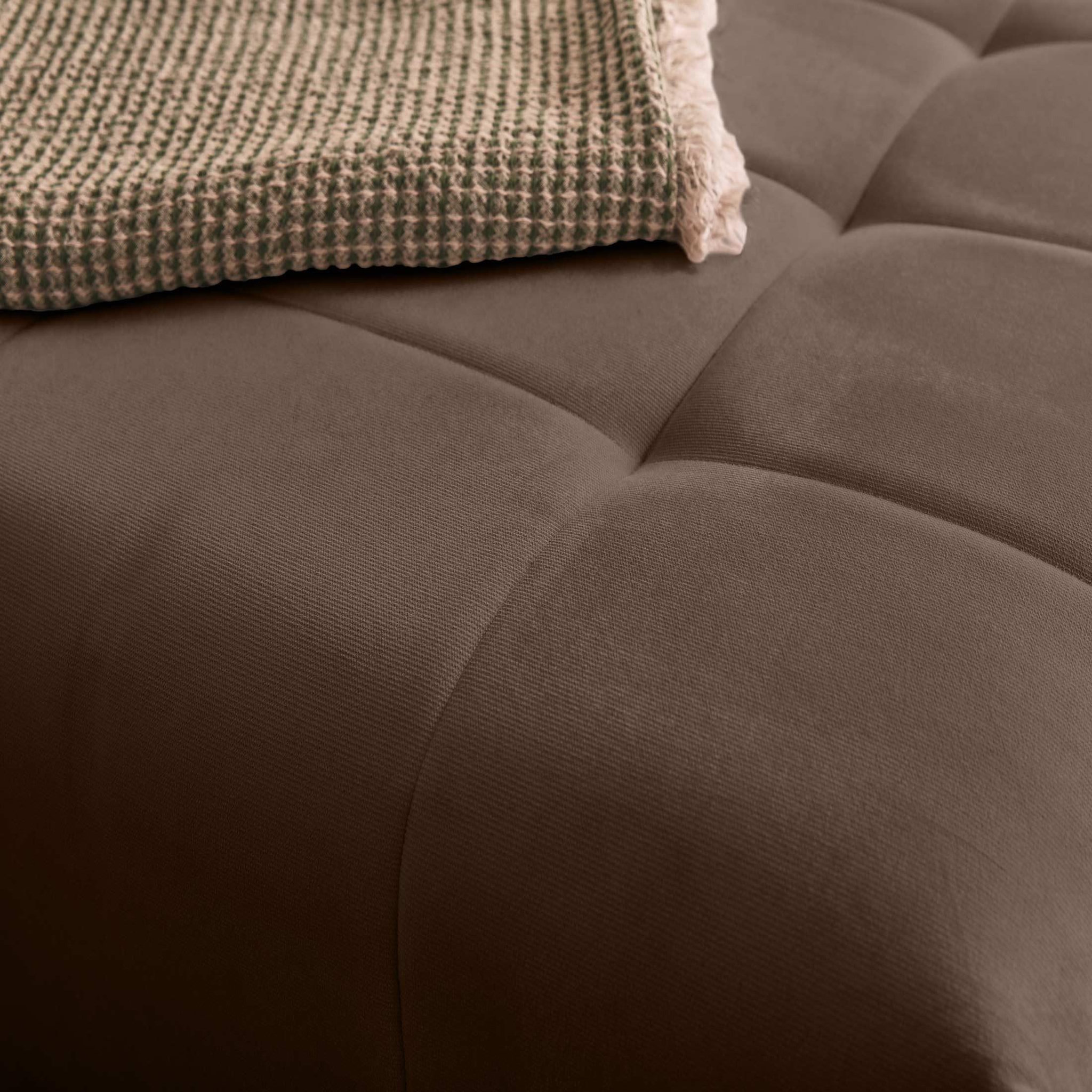 Voir la diapositive 6 : BEST MOBILIER Petra - canapé d'angle réversible - convertible avec coffre - 4 places - en velours