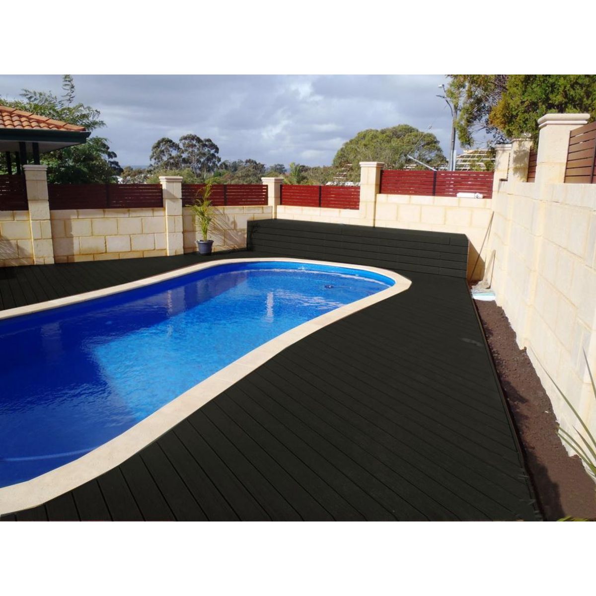 GREEN OUTSIDE Pack lames de terrasse 20m² tout en 1