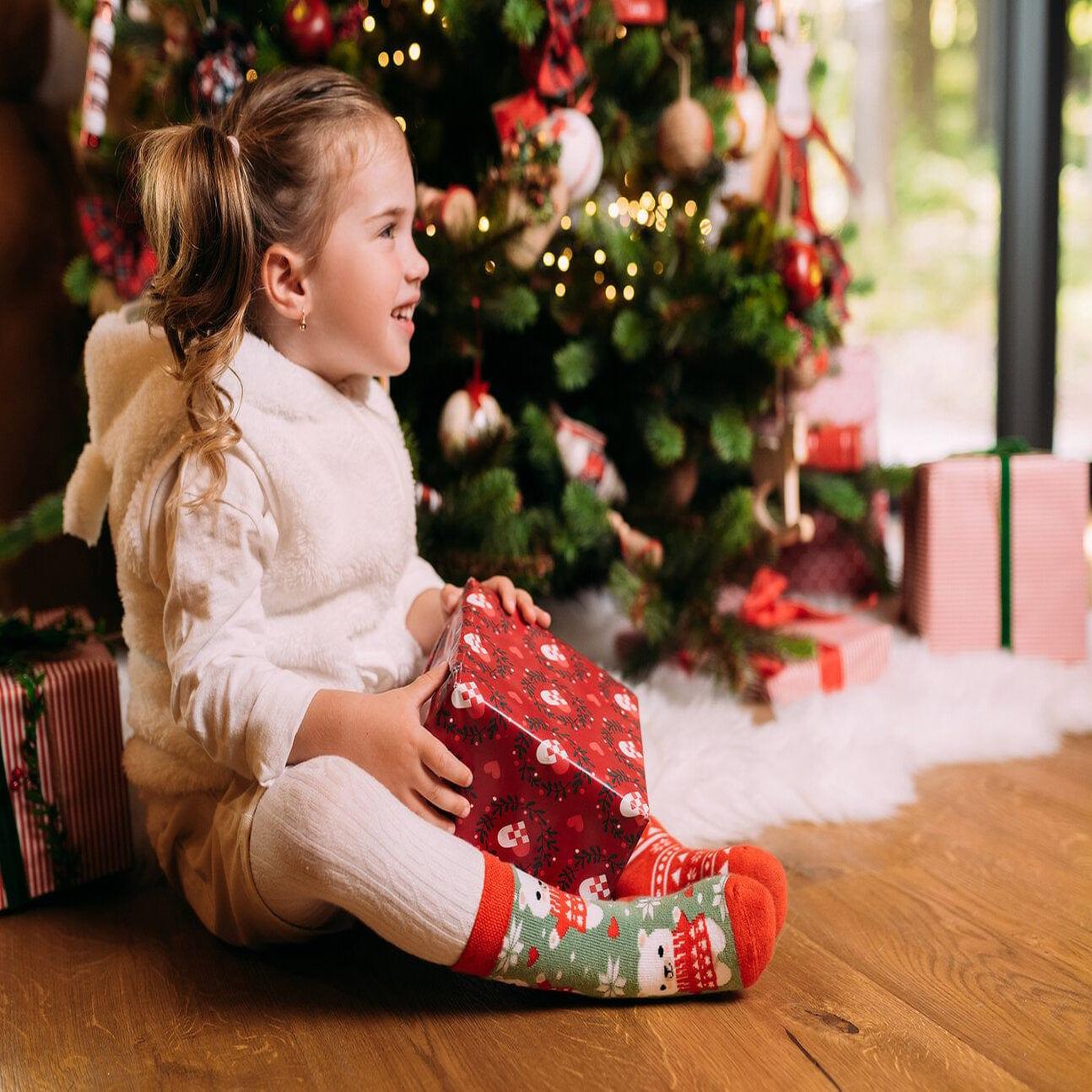 Voir la diapositive 4 : DEDOLES Chaussettes chaudes enfants ours à l'écharpe