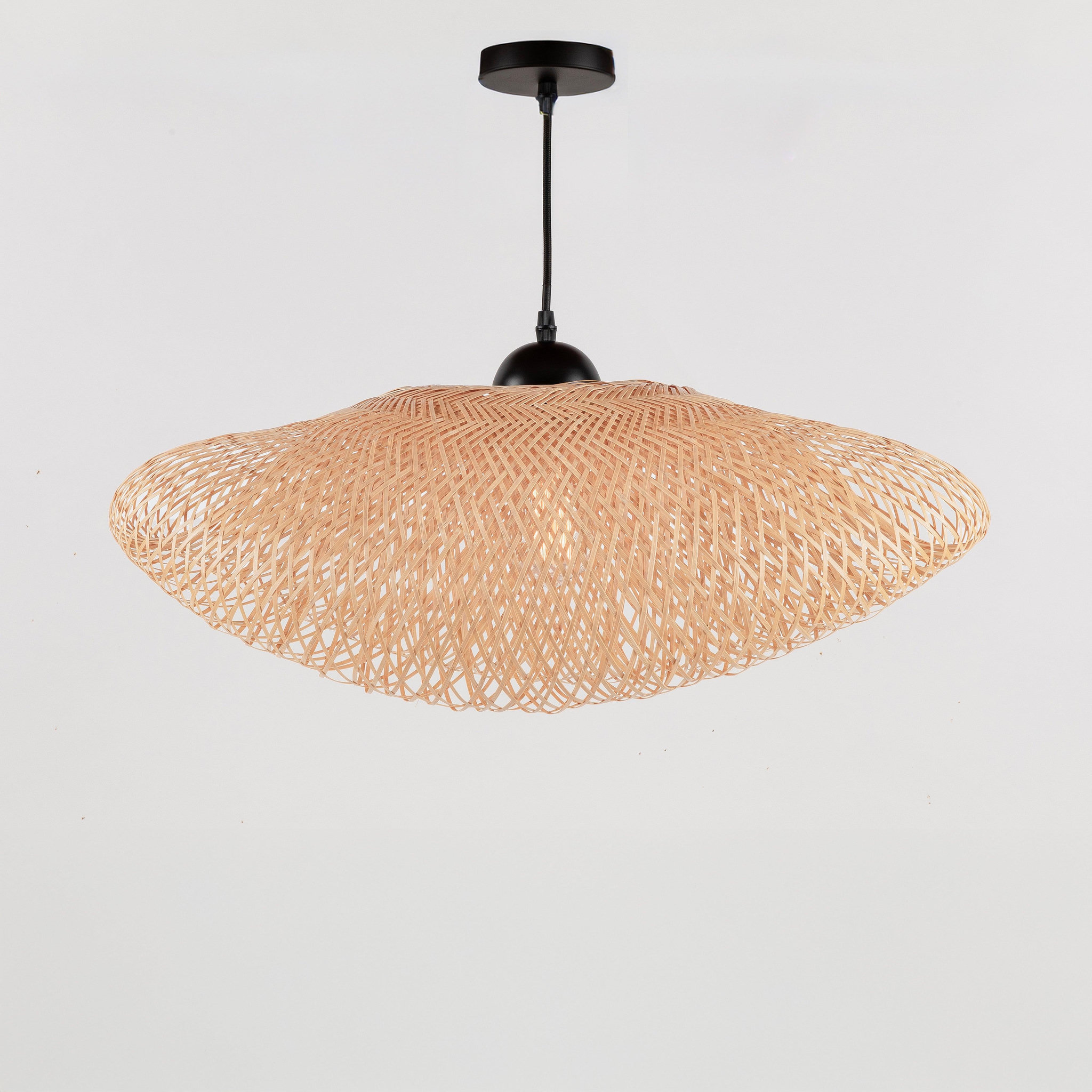 Voir la diapositive 6 : MAISON PAVANE Suspension en bambou naturel D60 cm-Anya