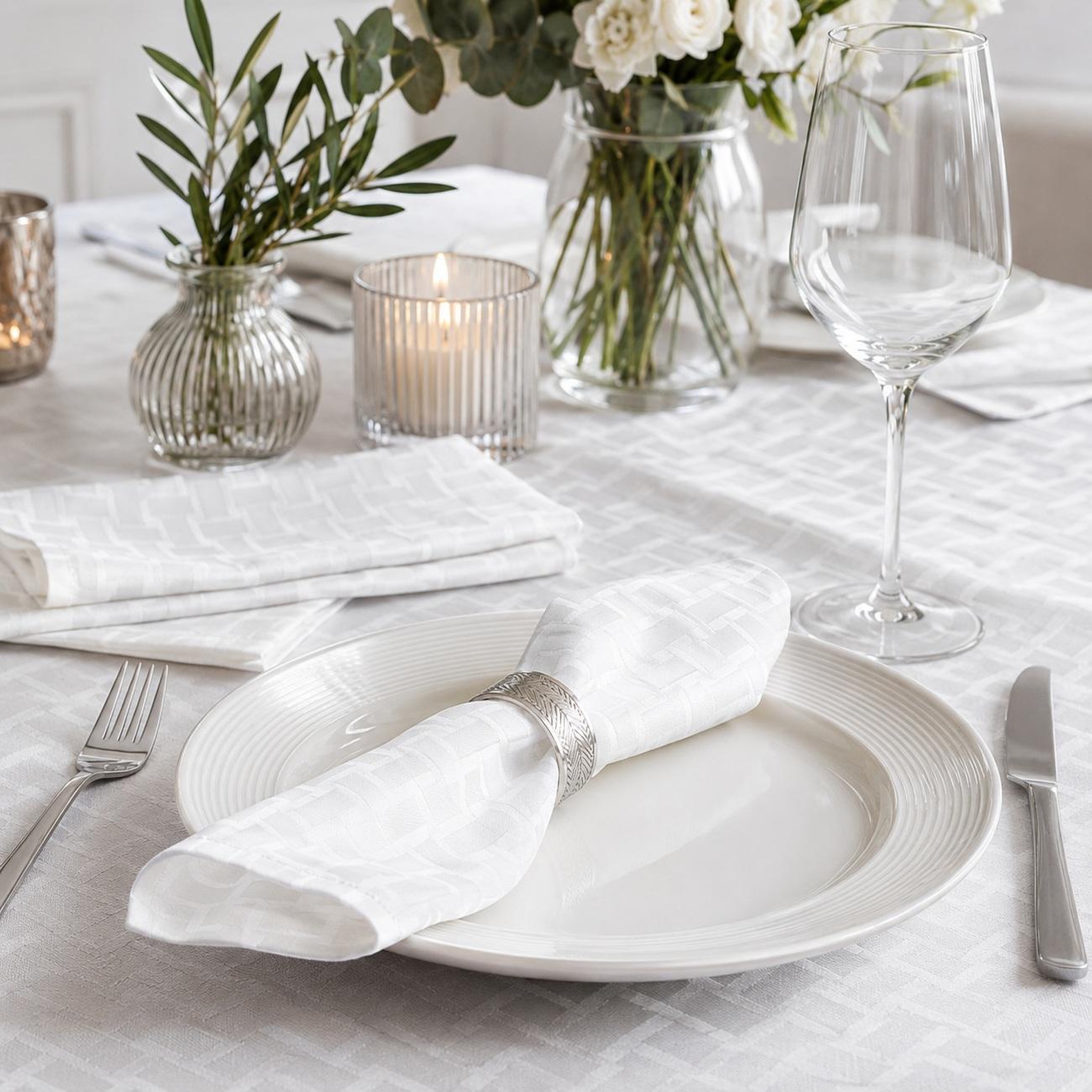 Voir la diapositive 2 : Eden Lot de 3 serviettes de table jacquard damassé maillon