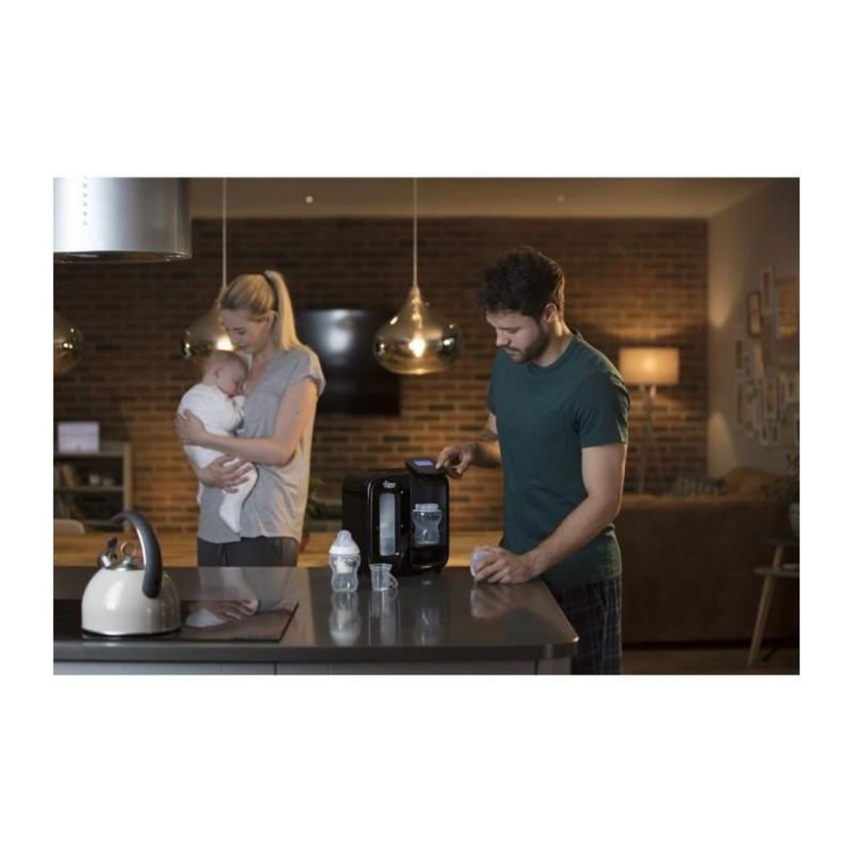 TOMMEE TIPPEE TOMMEE TIPPEE Preparateur de biberon - Perfect Prep Day + Night noir
