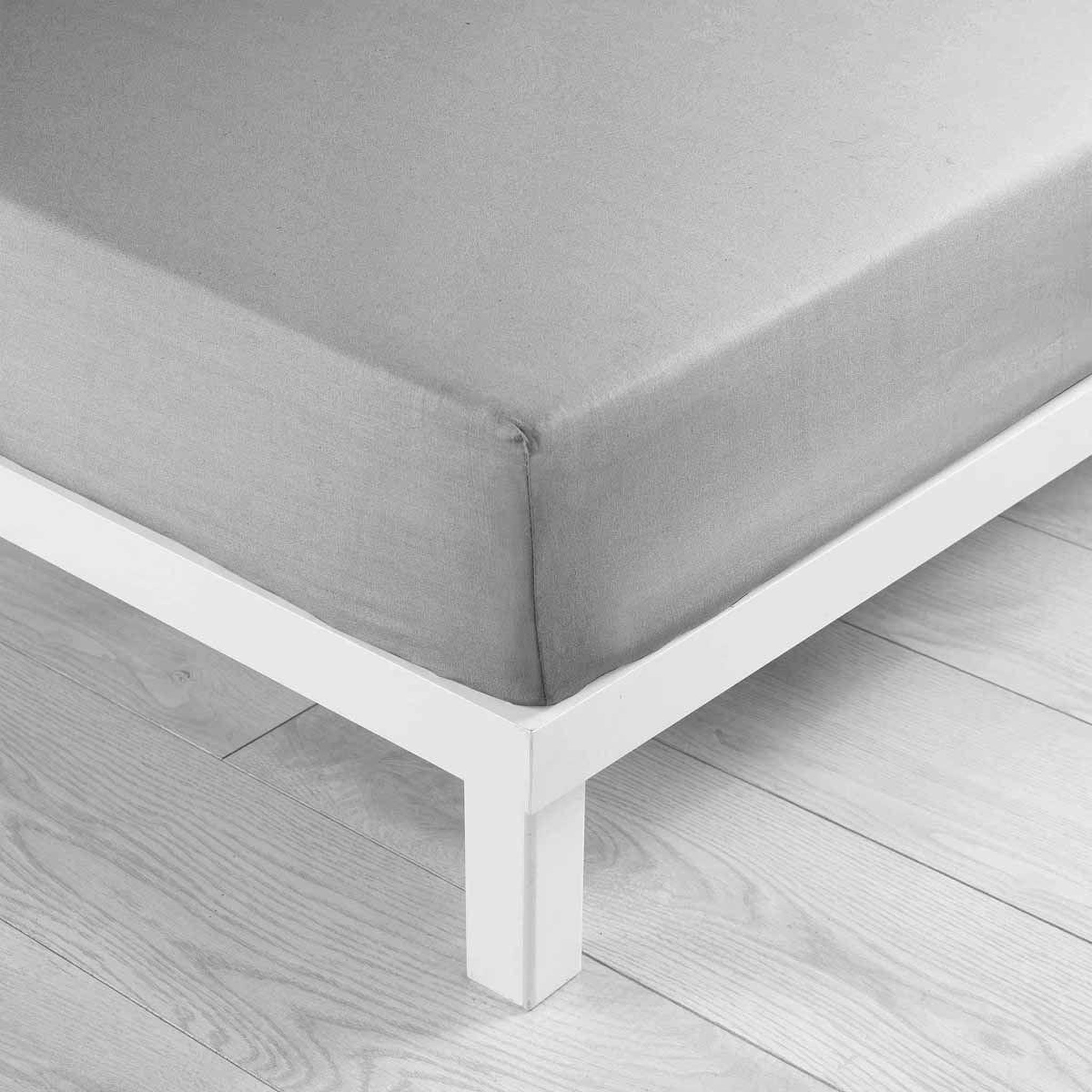Voir la diapositive 3 : Douceur d'Intérieur Drap housse microfibre  oscar  140x190cm gris clair