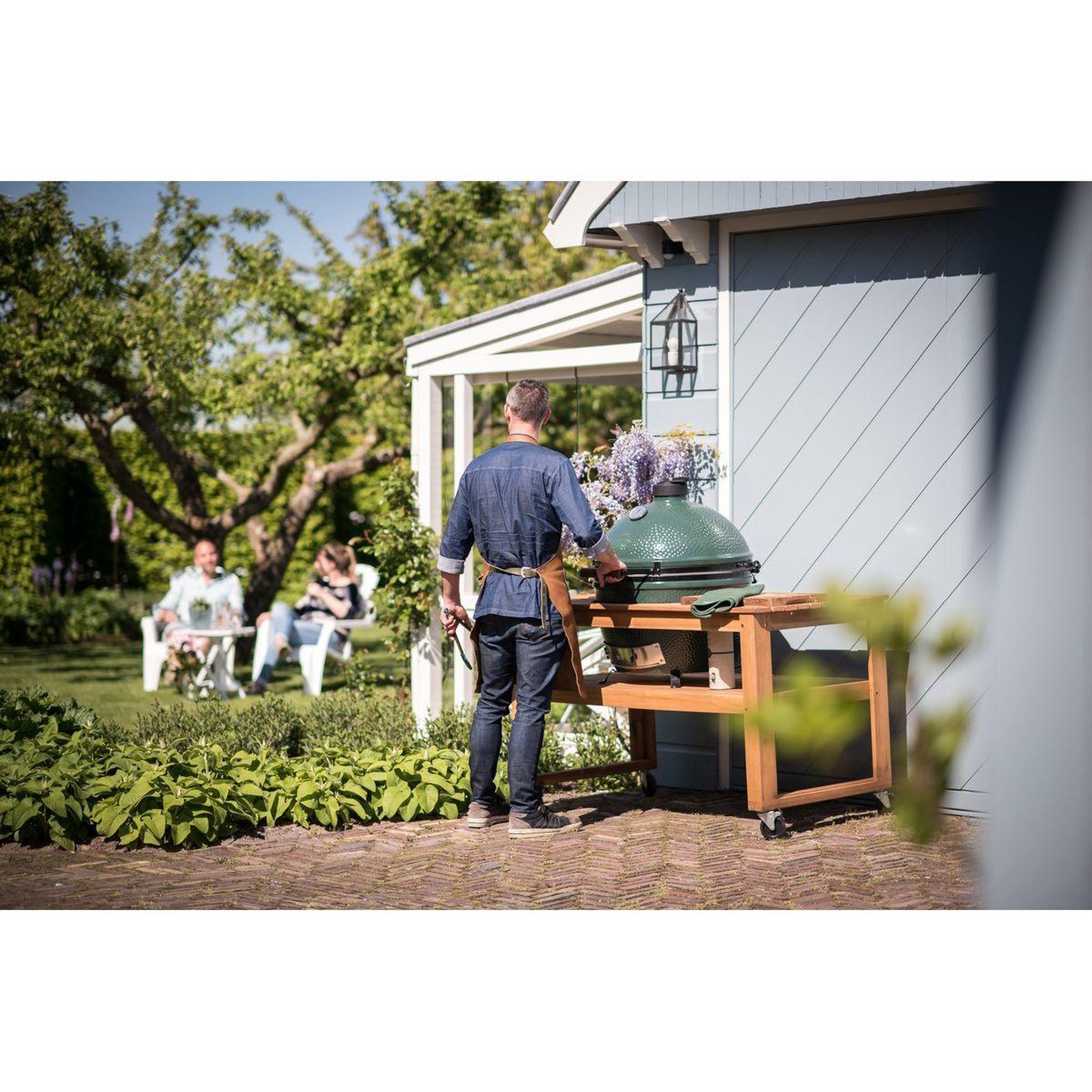 Voir la diapositive 3 : BIG GREEN EGG Table eucalyptus xlarge