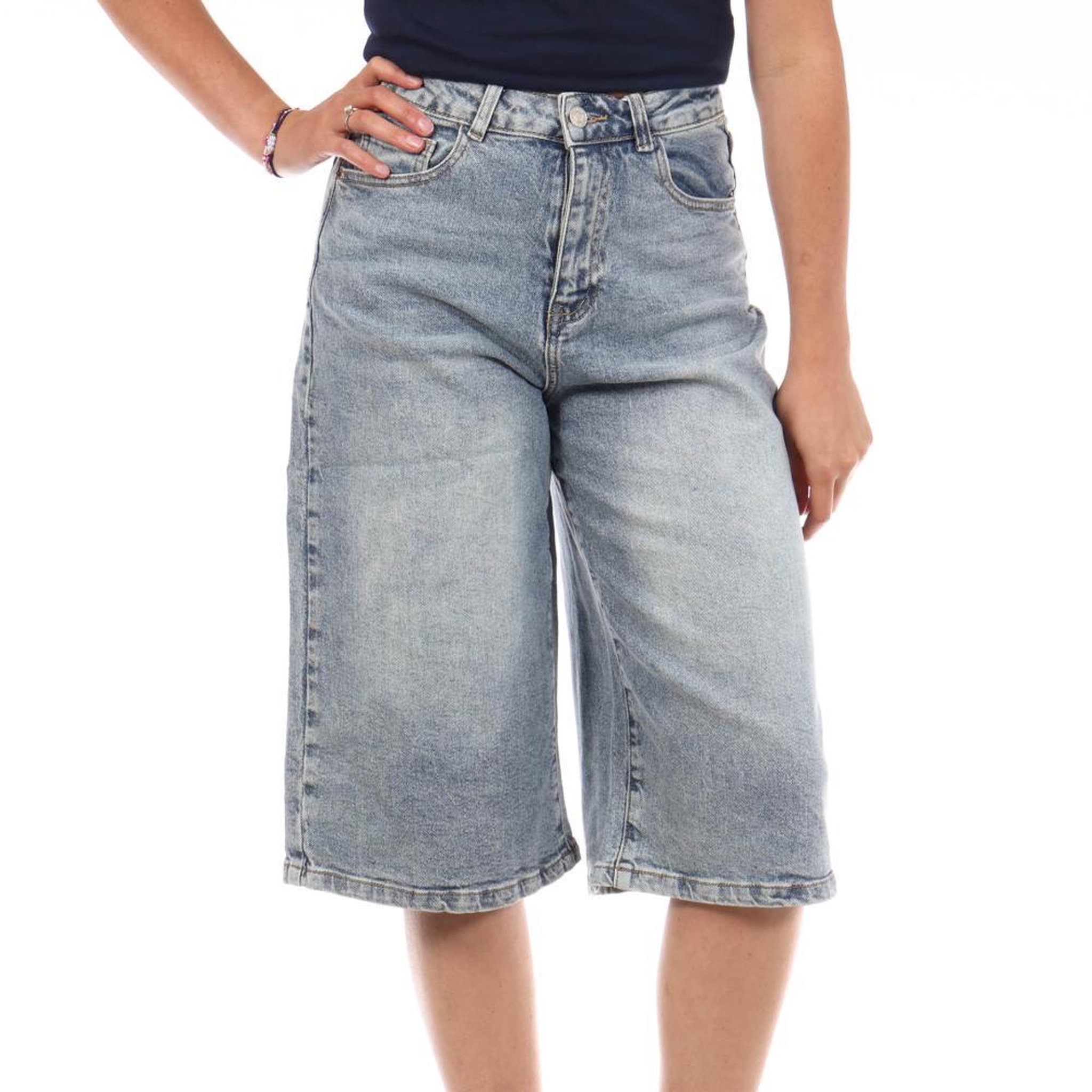 Voir la diapositive 1 : MONDAY PREMIUM Bermuda Bleu Clair Femme Monday Premium MUL