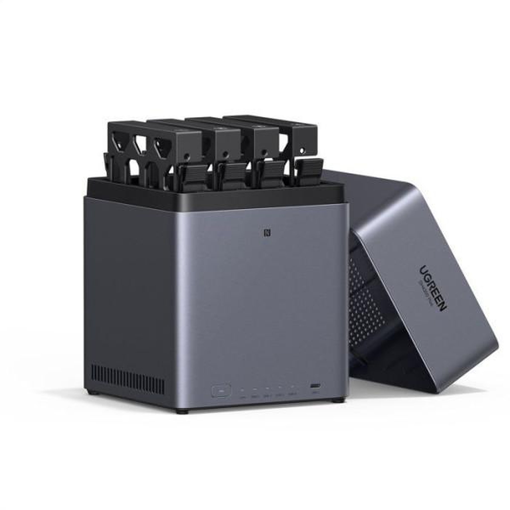 Voir la diapositive 2 : UGREEN Serveur nas - ugreen - dh4300 plus - 4 baies - 8 go