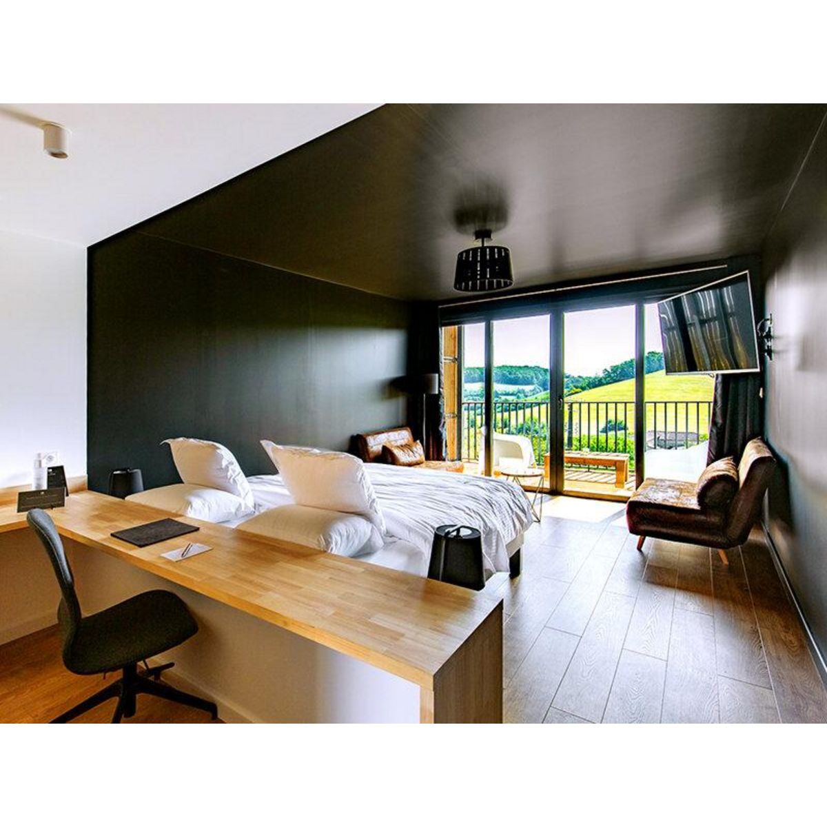 Smartbox Séjour d'exception en hôtel 4* : 2 jours avec dîner à Auch - Coffret Cadeau Séjour