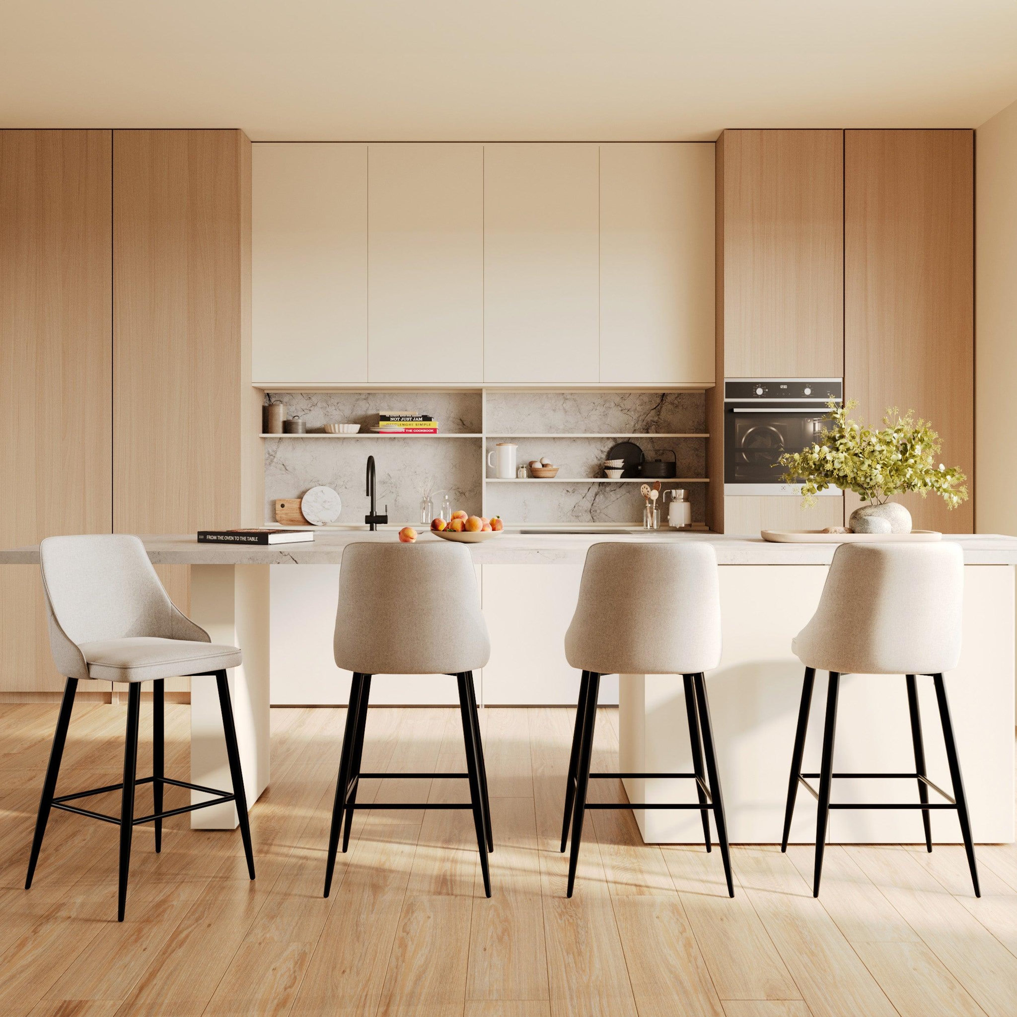 Voir la diapositive 6 : MAISON PAVANE Lot de 2 chaises pour îlot central 66,5 cm en tissu beige-pipo