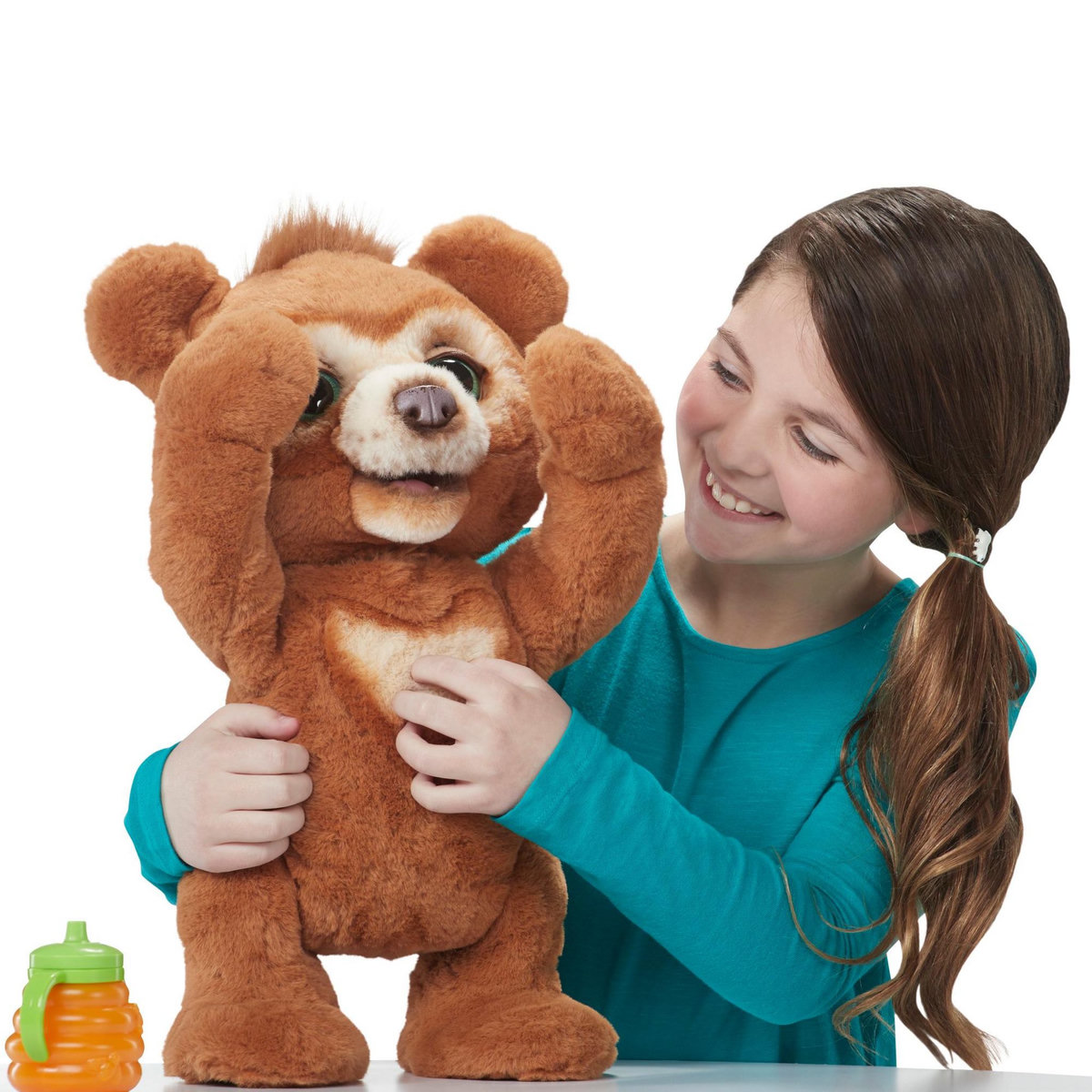 HASBRO FurReal Friends Peluche Interactive Cubby, l'Ours Curieux - Version française