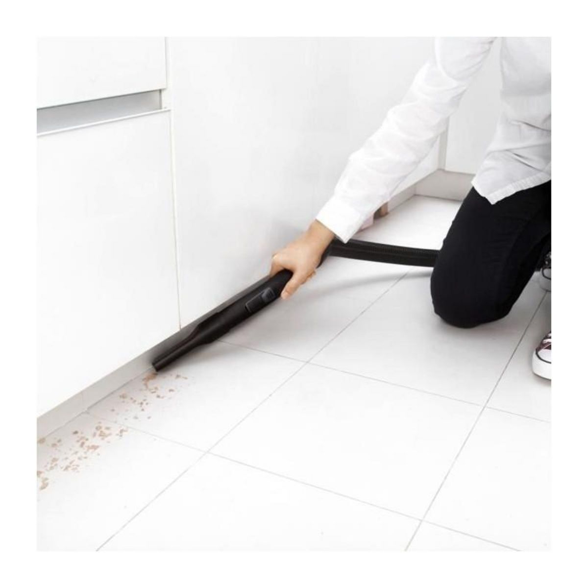 KÃ¤rcher NEW KARCHER VC 2 - Aspirateur traineau - 700 W - Filtre HEPA 13 - 76 dB - Flexible d'aspiration 1,5 m avec poignée incurvée