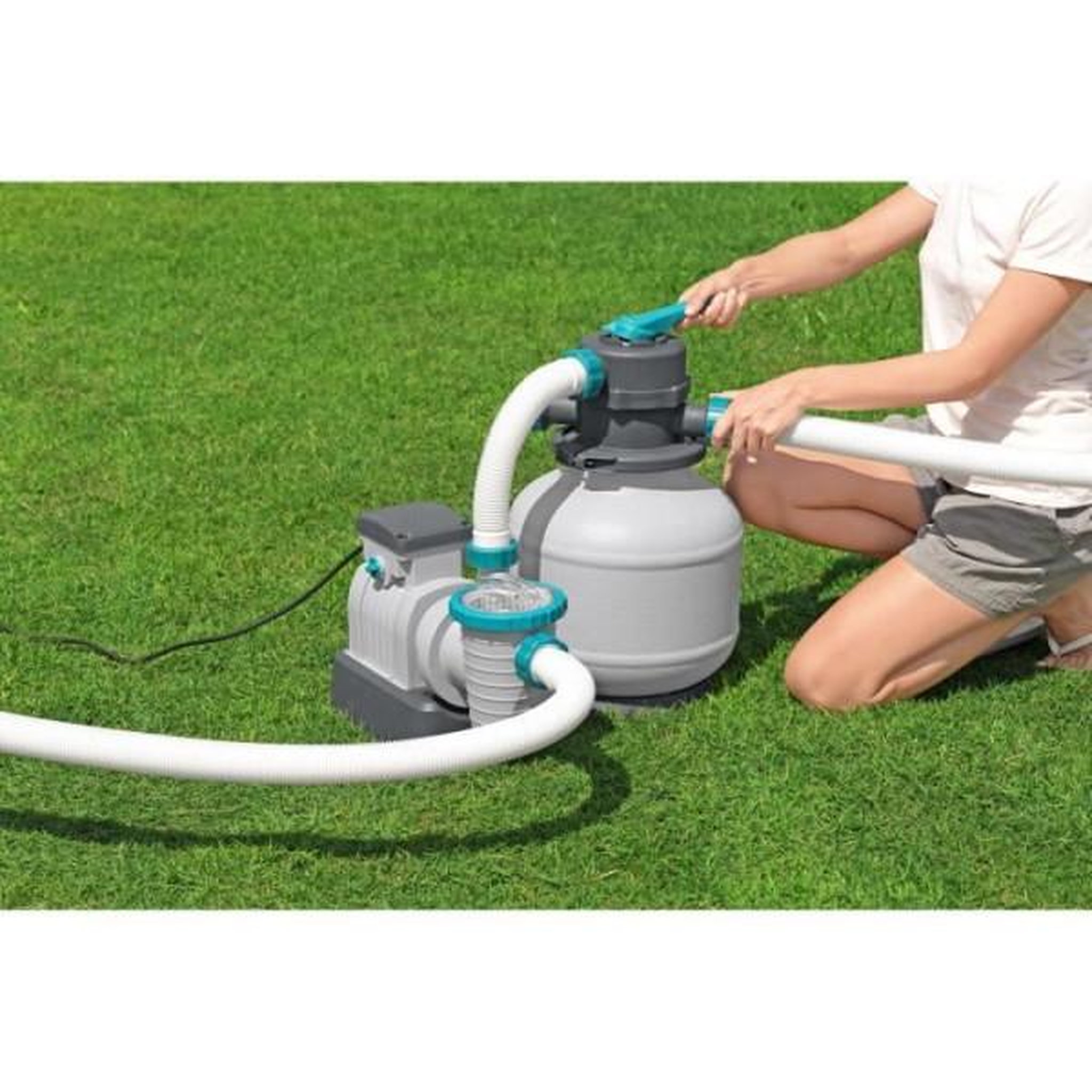 Voir la diapositive 4 : BESTWAY Filtre a sable / pompe de filtration pour piscine jusqu'a 54 m3- Bestway - 8 327 L/h - Avec préfiltre