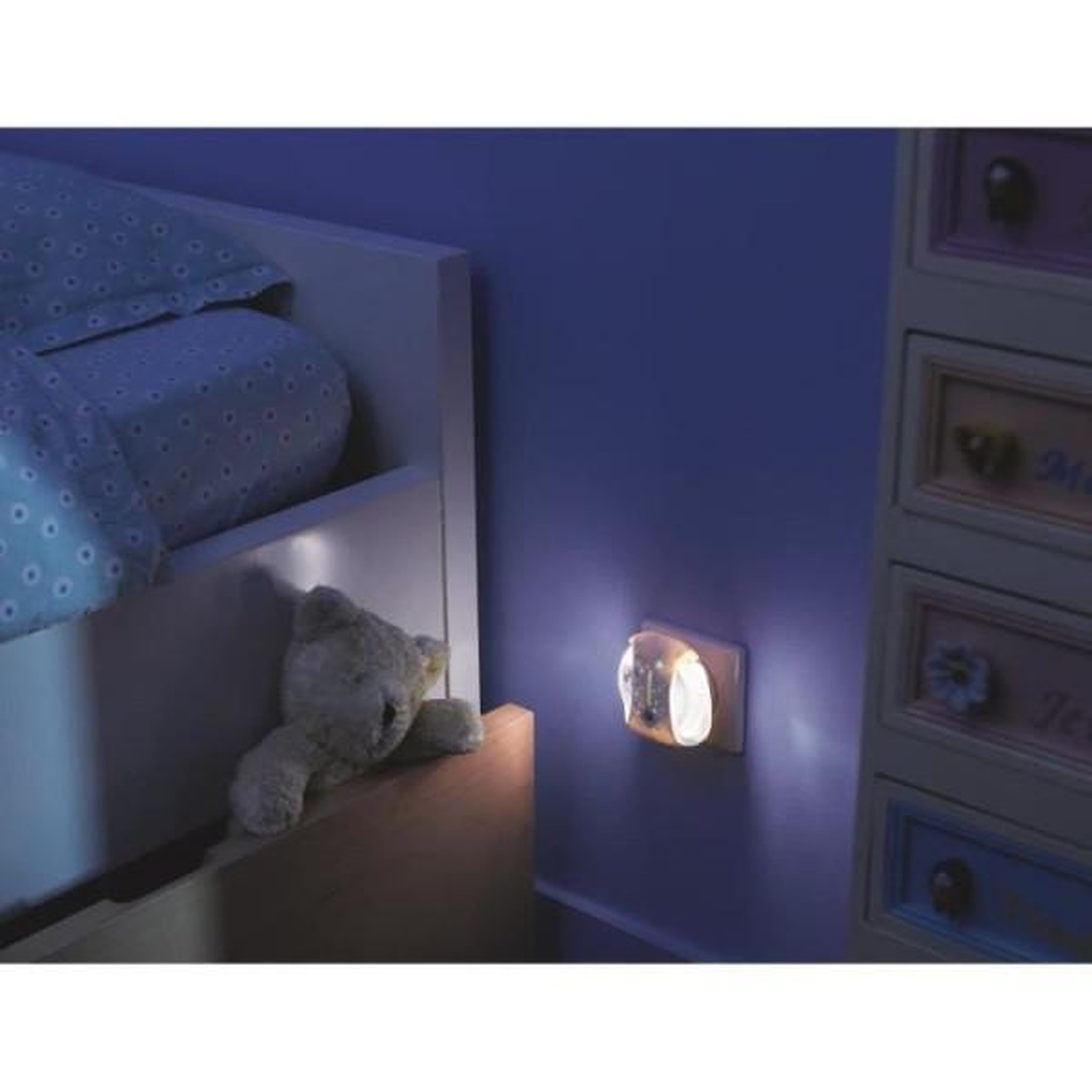 Voir la diapositive 2 : SAFETY 1ST SAFETY 1ST Veilleuse automatique Artic - étoile et lune