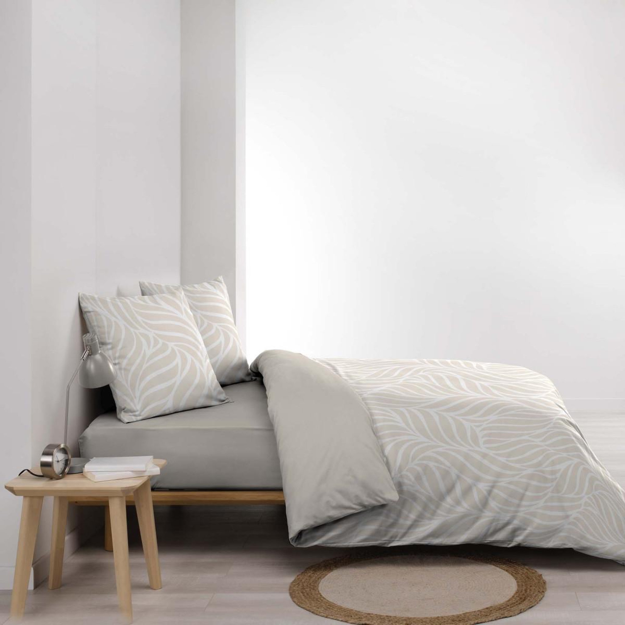 Voir la diapositive 3 : Douceur d'Intérieur Parure de lit 3 pièces  morgane  260x240cm naturel