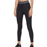 CALVIN KLEIN JEANS Legging  Femme Calvin Klein 00GWF1L602. Coloris disponibles : Noir