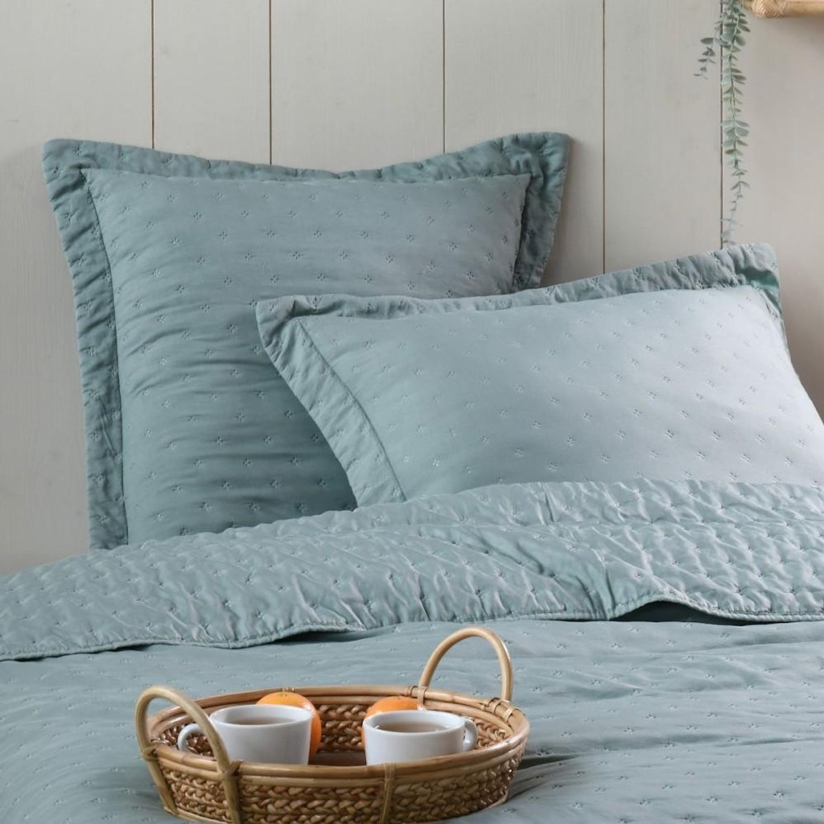 Lovely Casa Couvre lit boutis réversible 240x220 avec 2 taies coloris vert