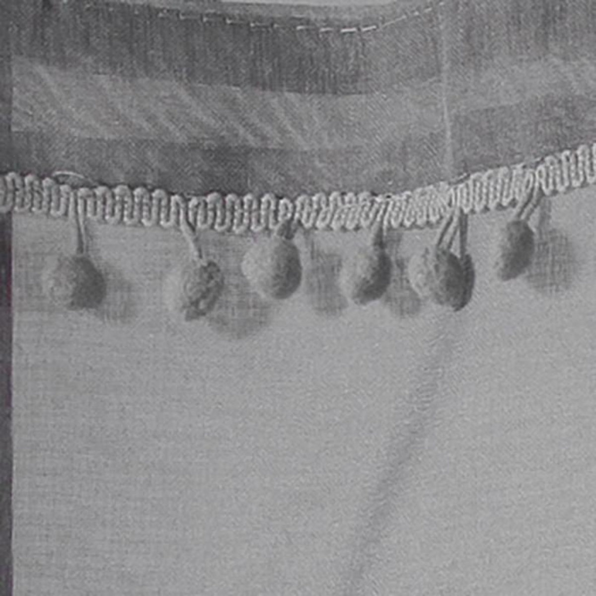 Paris Prix Paire de Voilages à Pompons  Poupette  60x90cm Gris