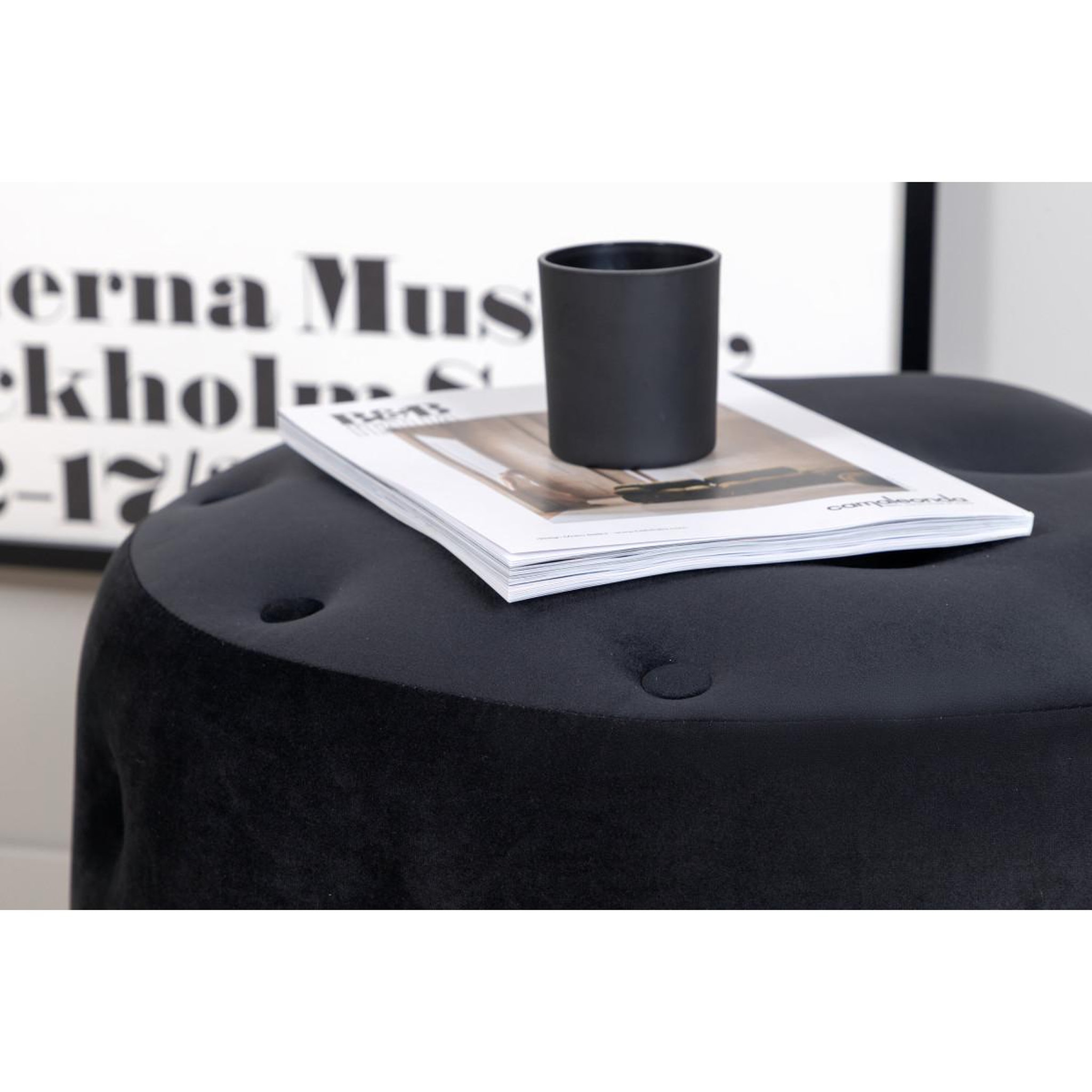 Voir la diapositive 3 : Paris Prix Pouf capitonné en velours  benjamin  55cm noir