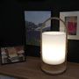 Voir la diapositive 5 : Lumisky Lanterne extérieure LED Woody - LUMISKY - Blanc - Design scandinave - Poignée en bois naturel - Autonomie 10h